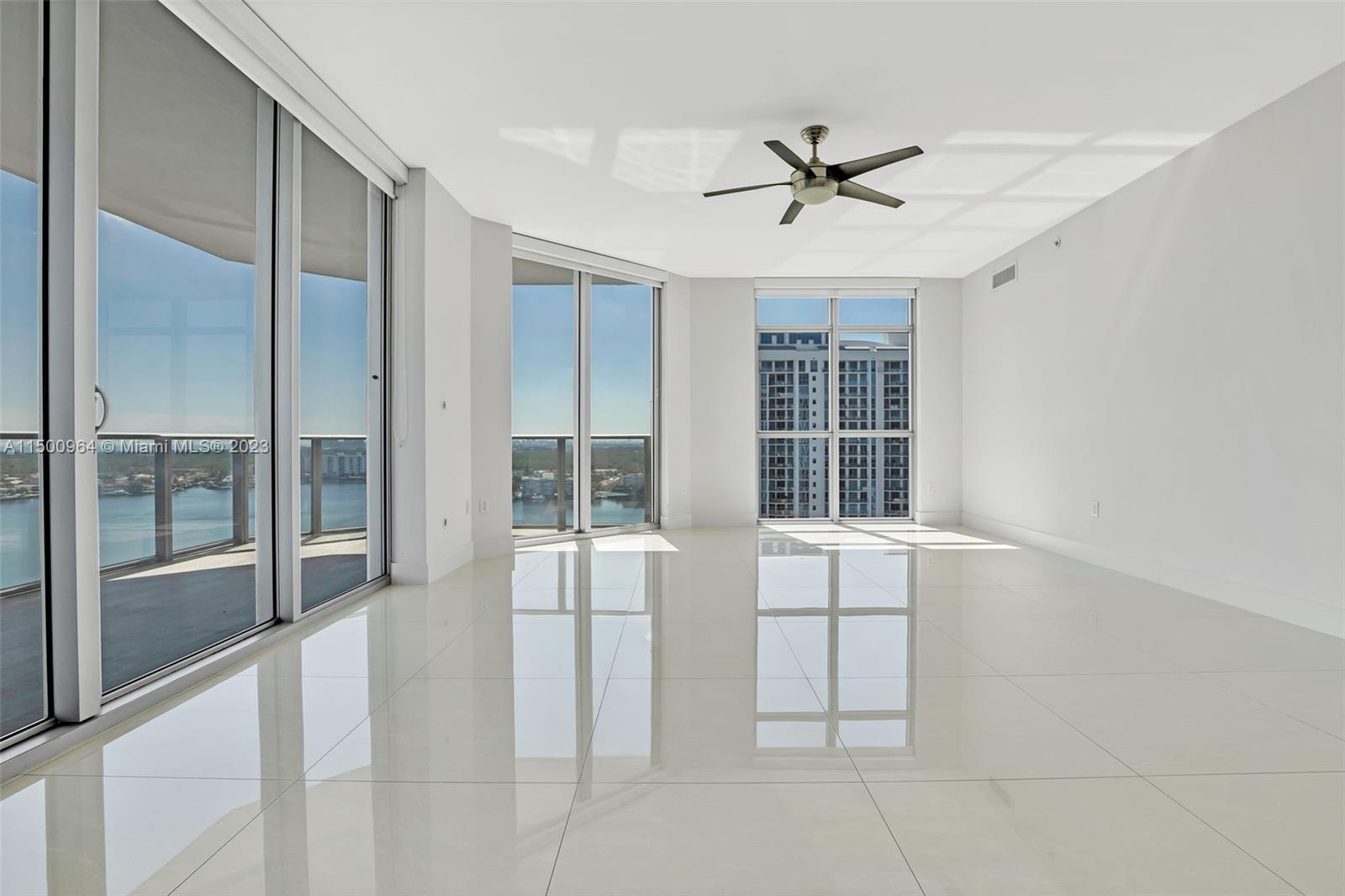 17301 Biscayne Blvd 1709, North Miami Beach, Florida 33160, 3 Bedrooms Bedrooms, ,3 BathroomsBathrooms,Residential,For Sale,17301 Biscayne Blvd 1709,A11500964