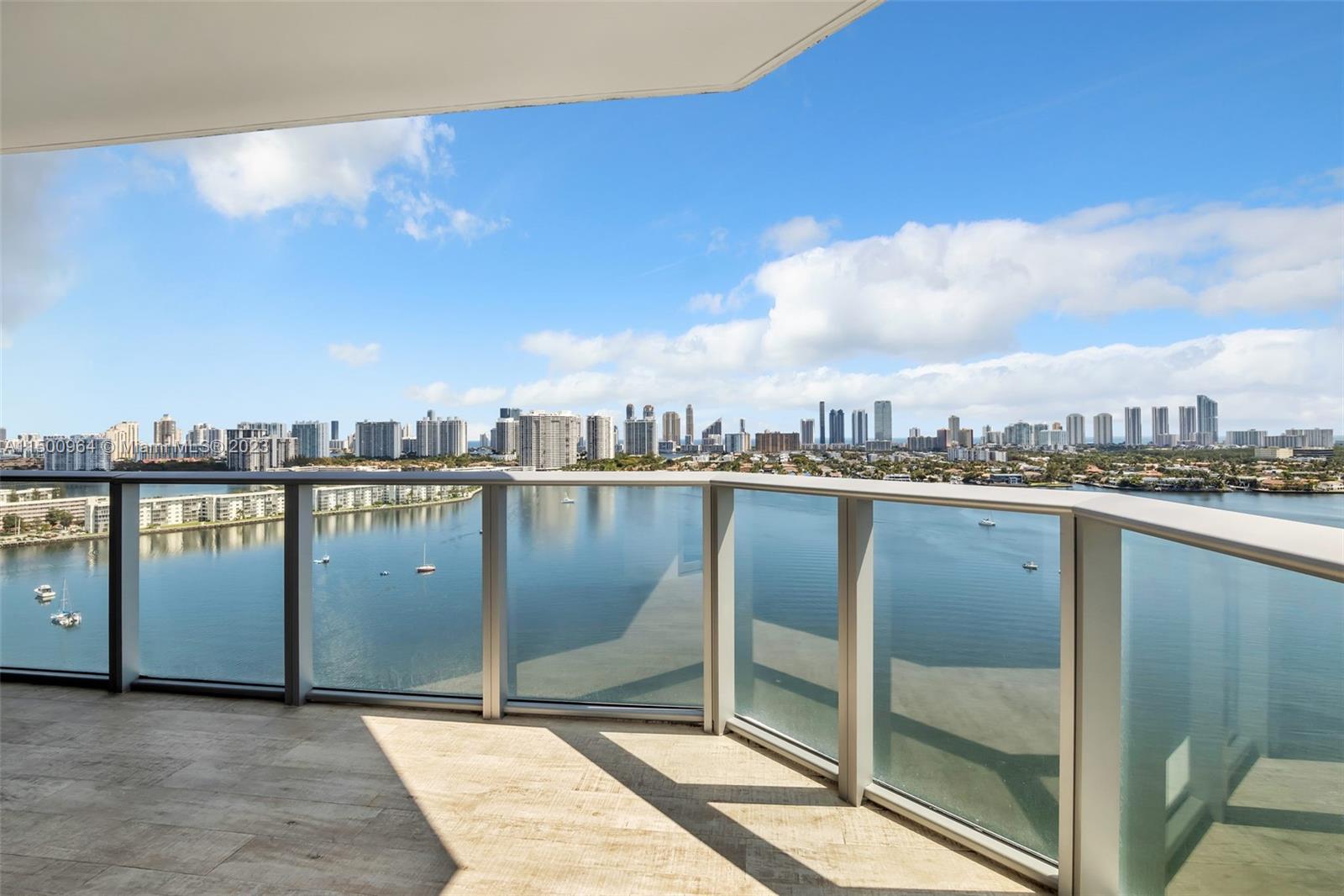 17301 Biscayne Blvd 1709, North Miami Beach, Florida 33160, 3 Bedrooms Bedrooms, ,3 BathroomsBathrooms,Residential,For Sale,17301 Biscayne Blvd 1709,A11500964