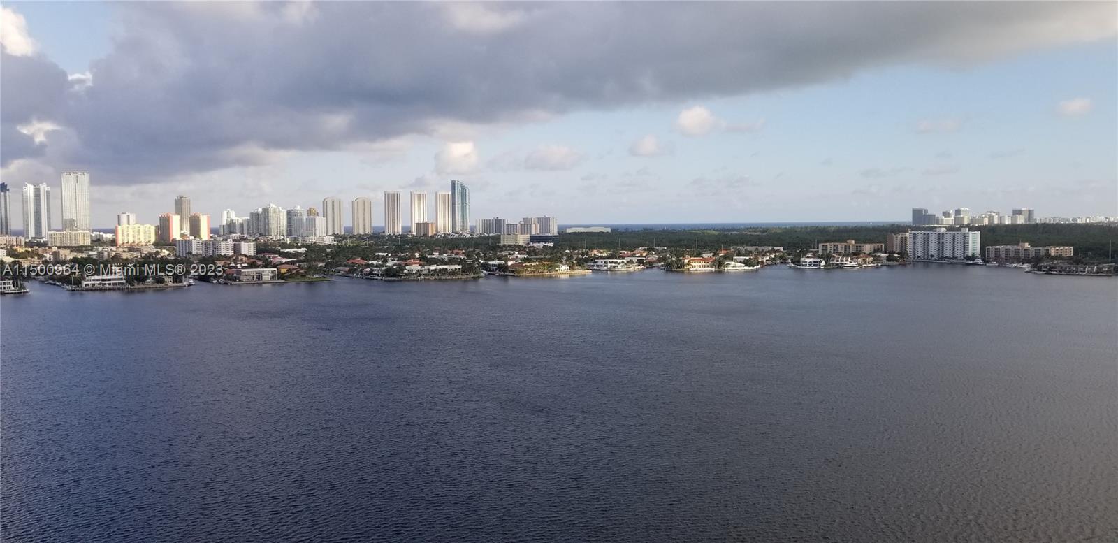 17301 Biscayne Blvd 1709, North Miami Beach, Florida 33160, 3 Bedrooms Bedrooms, ,3 BathroomsBathrooms,Residential,For Sale,17301 Biscayne Blvd 1709,A11500964