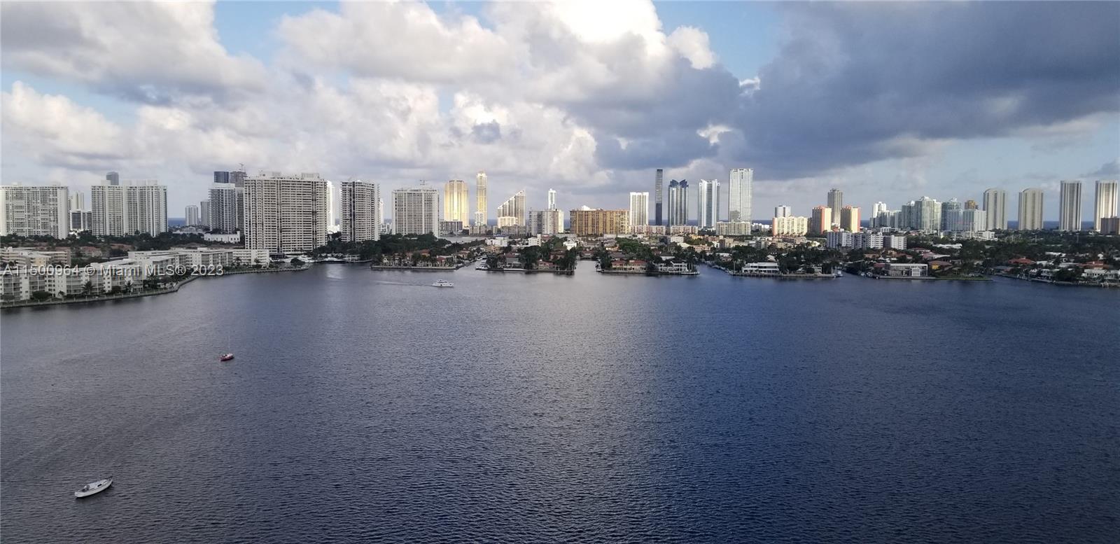 17301 Biscayne Blvd 1709, North Miami Beach, Florida 33160, 3 Bedrooms Bedrooms, ,3 BathroomsBathrooms,Residential,For Sale,17301 Biscayne Blvd 1709,A11500964