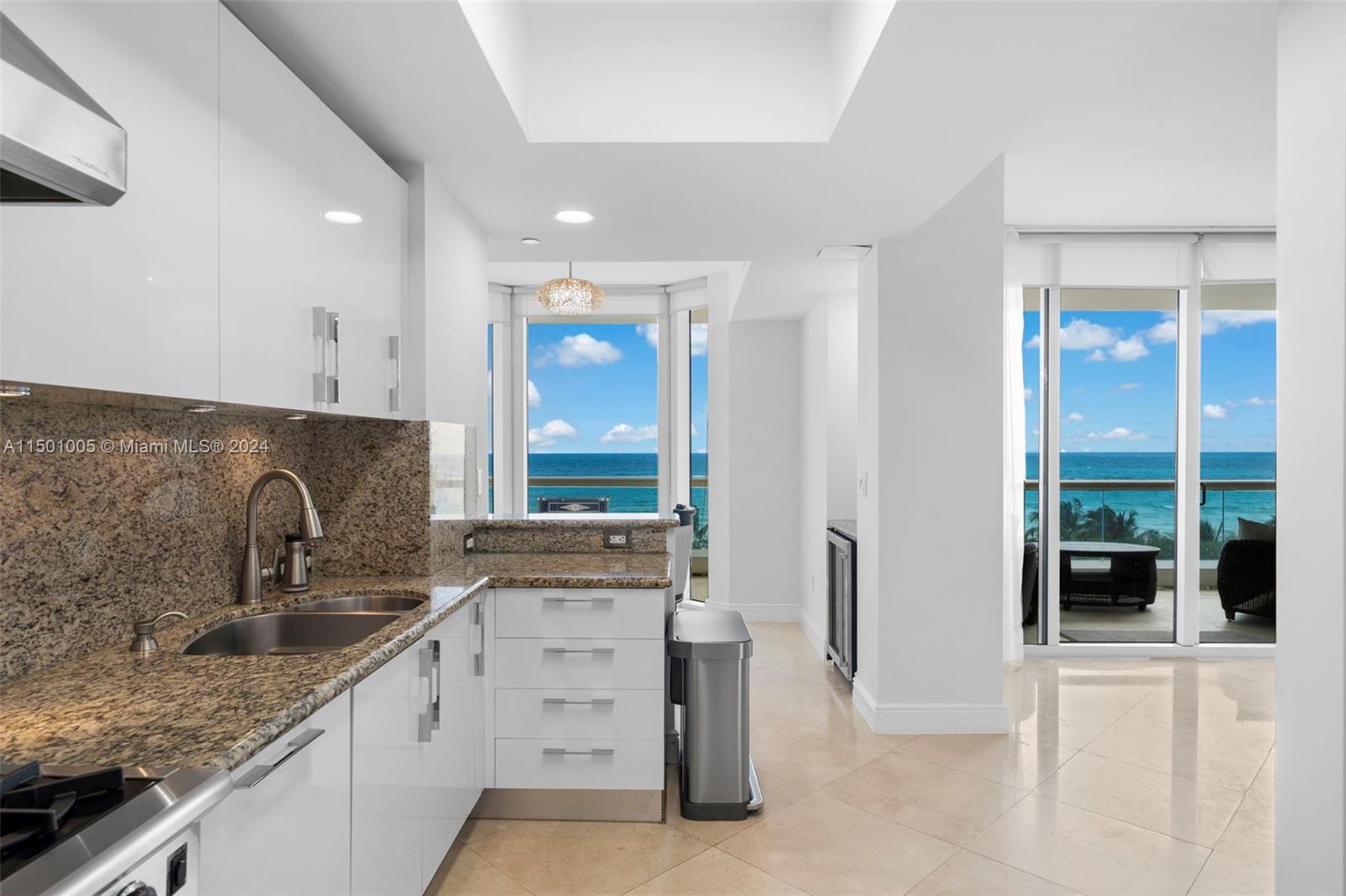 17875 Collins Ave 702, Sunny Isles Beach, Florida 33160, 3 Bedrooms Bedrooms, ,3 BathroomsBathrooms,Residentiallease,For Rent,17875 Collins Ave 702,A11501005