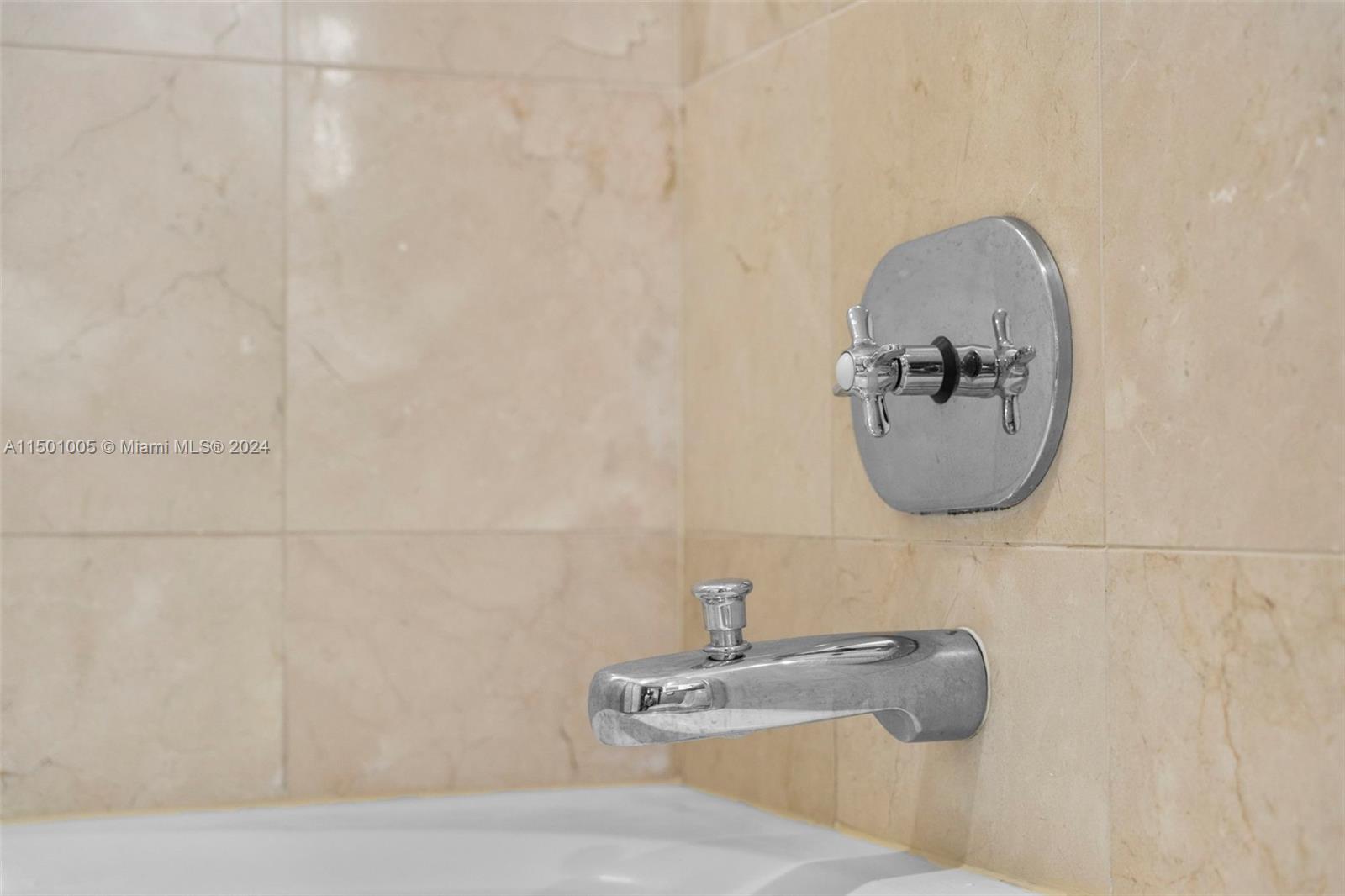 17875 Collins Ave 702, Sunny Isles Beach, Florida 33160, 3 Bedrooms Bedrooms, ,3 BathroomsBathrooms,Residentiallease,For Rent,17875 Collins Ave 702,A11501005