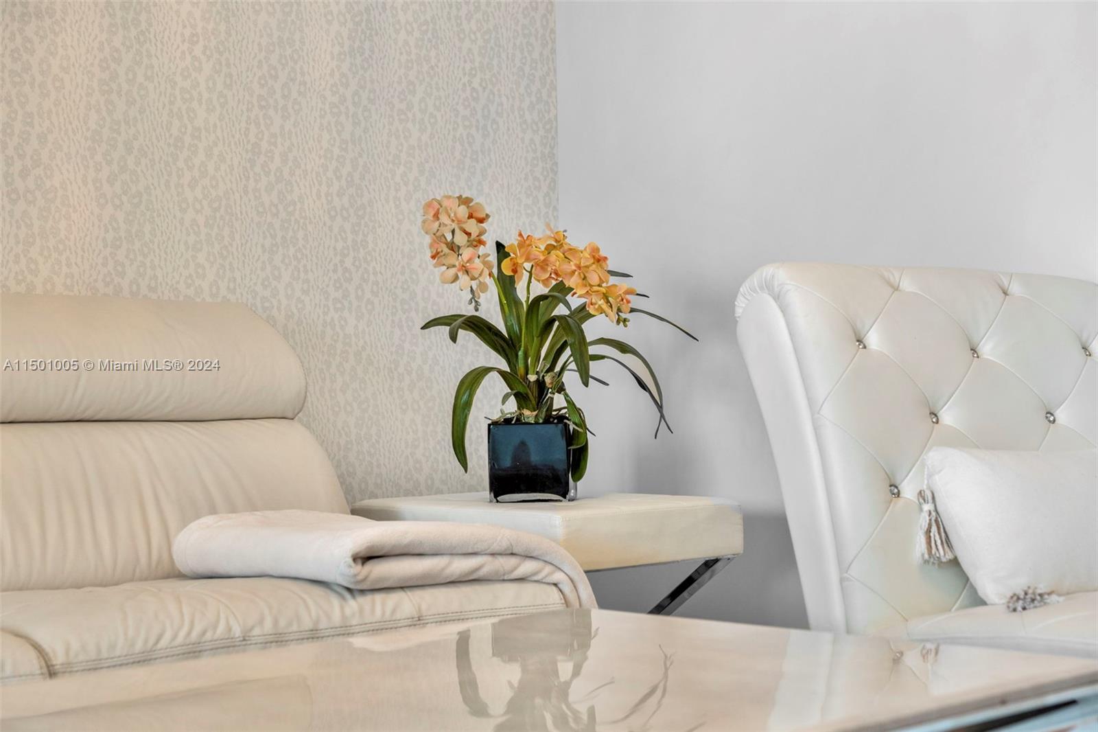 17875 Collins Ave 702, Sunny Isles Beach, Florida 33160, 3 Bedrooms Bedrooms, ,3 BathroomsBathrooms,Residentiallease,For Rent,17875 Collins Ave 702,A11501005