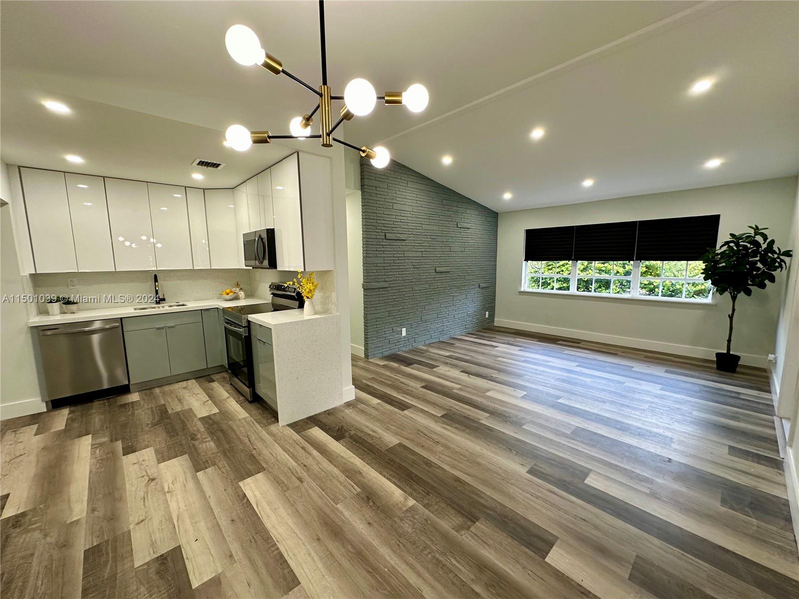 1619 16th St, Fort Lauderdale, FL, 33311 United States, 3 Bedrooms Bedrooms, ,2 BathroomsBathrooms,Residential,For Sale,16th St,A11501039