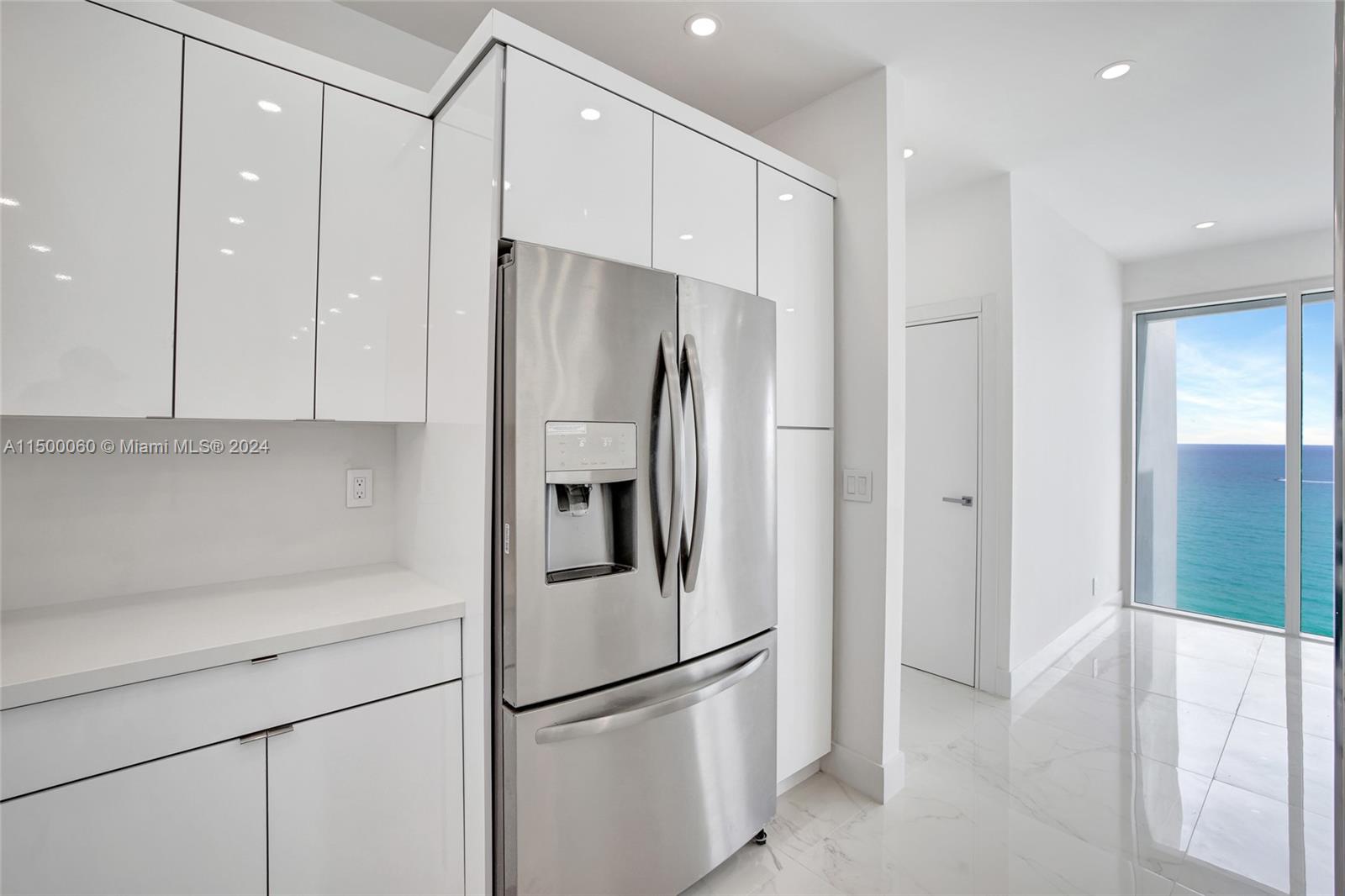 2030 S Ocean Dr 2220, Hallandale Beach, Florida 33009, 2 Bedrooms Bedrooms, ,2 BathroomsBathrooms,Residential,For Sale,2030 S Ocean Dr 2220,A11500060