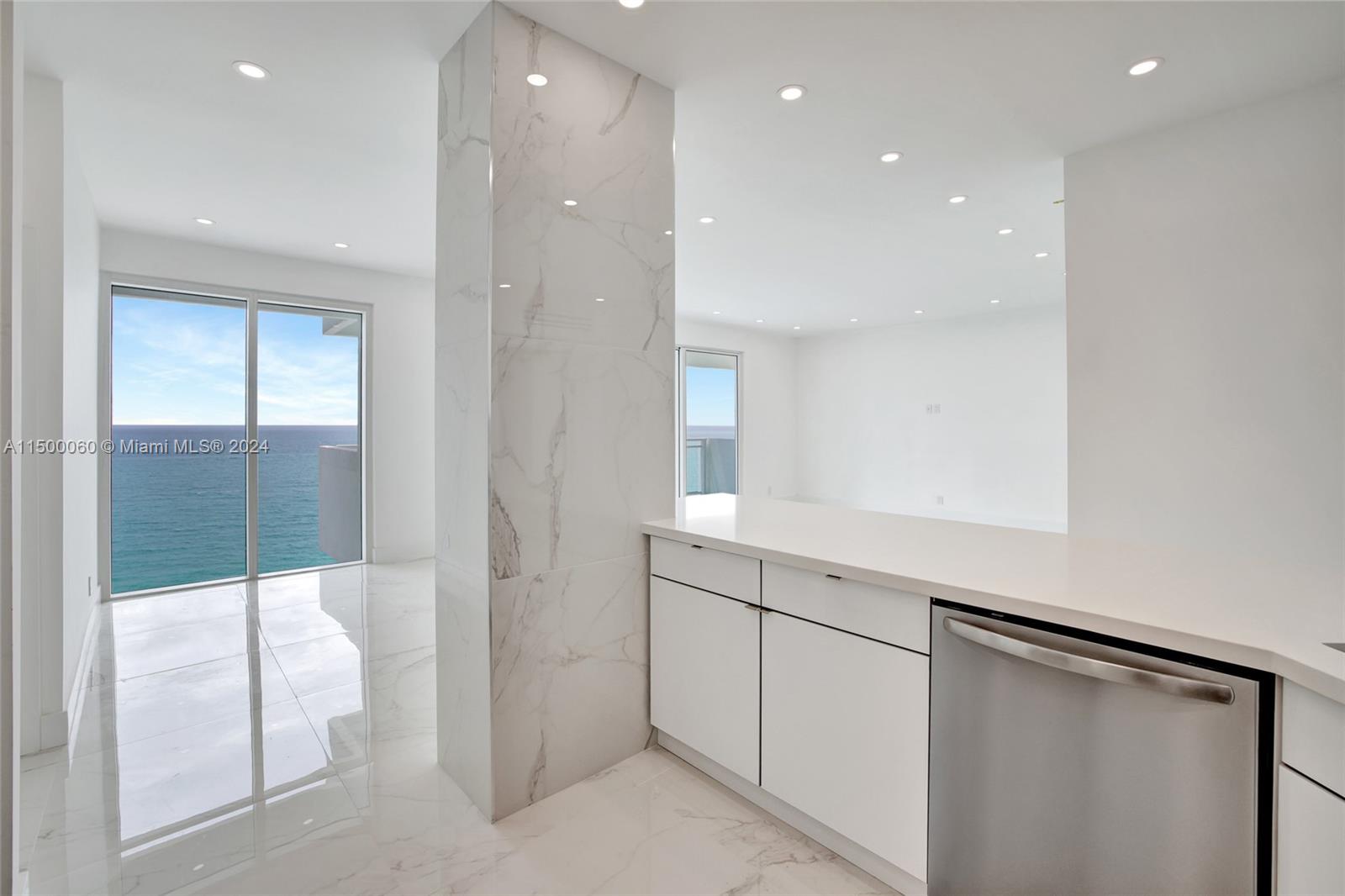 2030 S Ocean Dr 2220, Hallandale Beach, Florida 33009, 2 Bedrooms Bedrooms, ,2 BathroomsBathrooms,Residential,For Sale,2030 S Ocean Dr 2220,A11500060