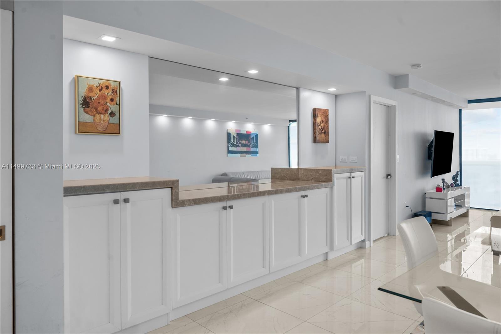 20515 E Country Club Dr 1849, Aventura, Florida 33180, 2 Bedrooms Bedrooms, ,2 BathroomsBathrooms,Residential,For Sale,20515 E Country Club Dr 1849,A11499733