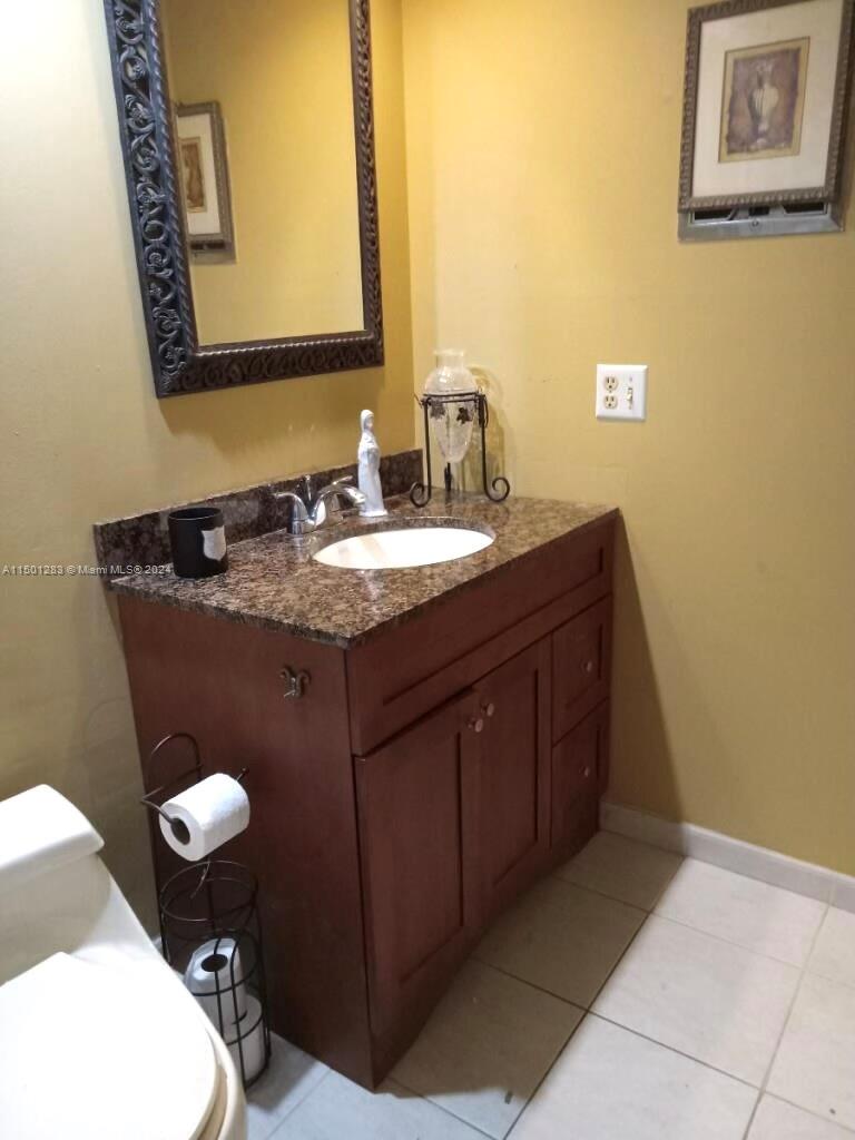 300 Golden Isles Dr 205, Hallandale Beach, Florida 33009, 2 Bedrooms Bedrooms, ,2 BathroomsBathrooms,Residential,For Sale,300 Golden Isles Dr 205,A11501283