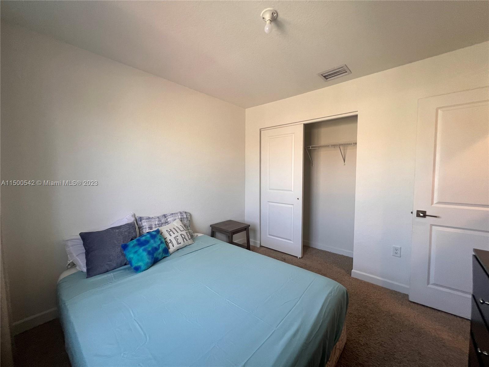 2430 SE 10th Ct, Homestead, Florida 33035, 4 Bedrooms Bedrooms, ,3 BathroomsBathrooms,Residentiallease,For Rent,2430 SE 10th Ct,A11500542