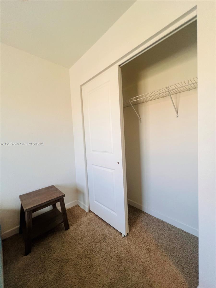 2430 SE 10th Ct, Homestead, Florida 33035, 4 Bedrooms Bedrooms, ,3 BathroomsBathrooms,Residentiallease,For Rent,2430 SE 10th Ct,A11500542