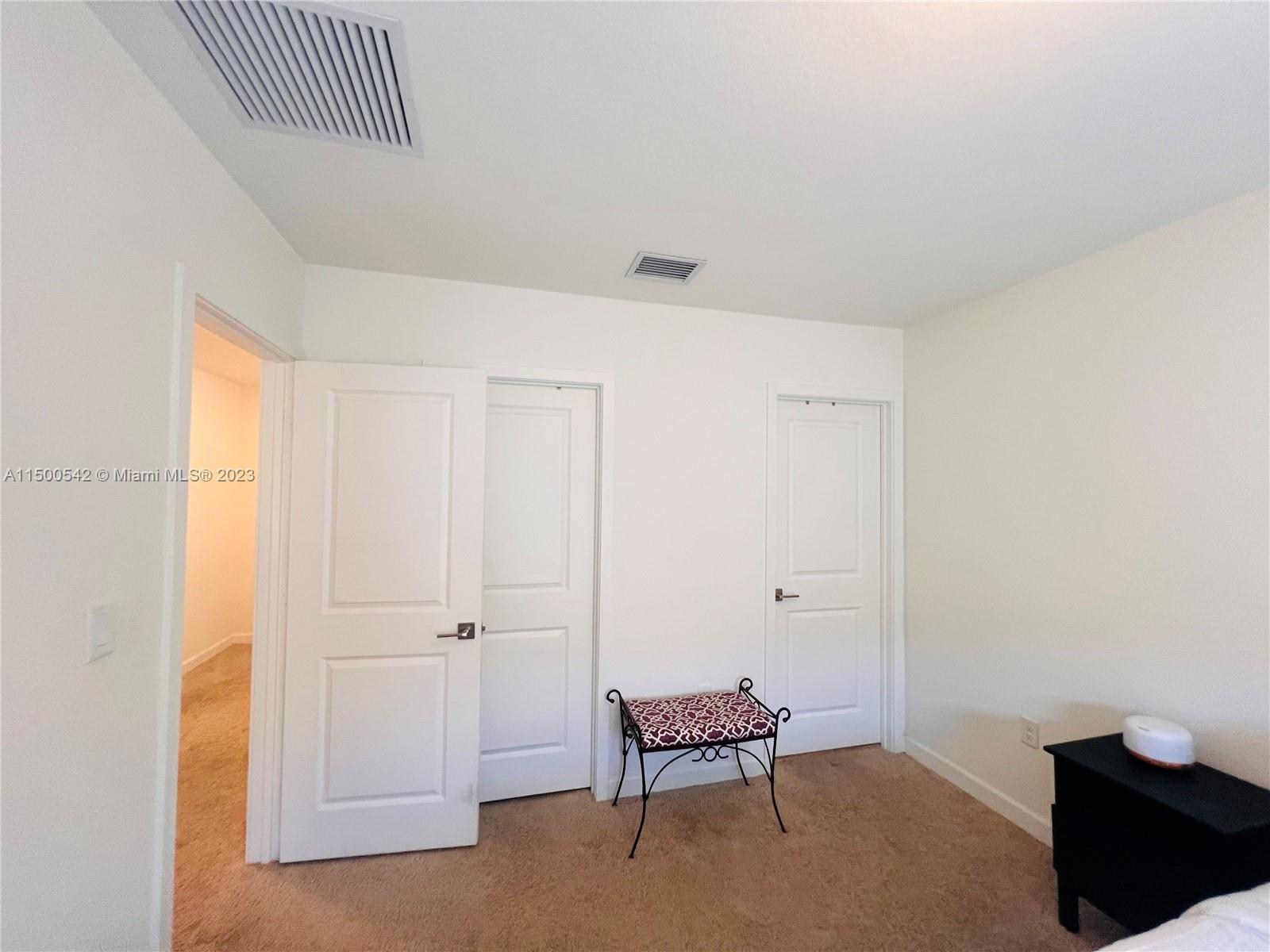 2430 SE 10th Ct, Homestead, Florida 33035, 4 Bedrooms Bedrooms, ,3 BathroomsBathrooms,Residentiallease,For Rent,2430 SE 10th Ct,A11500542