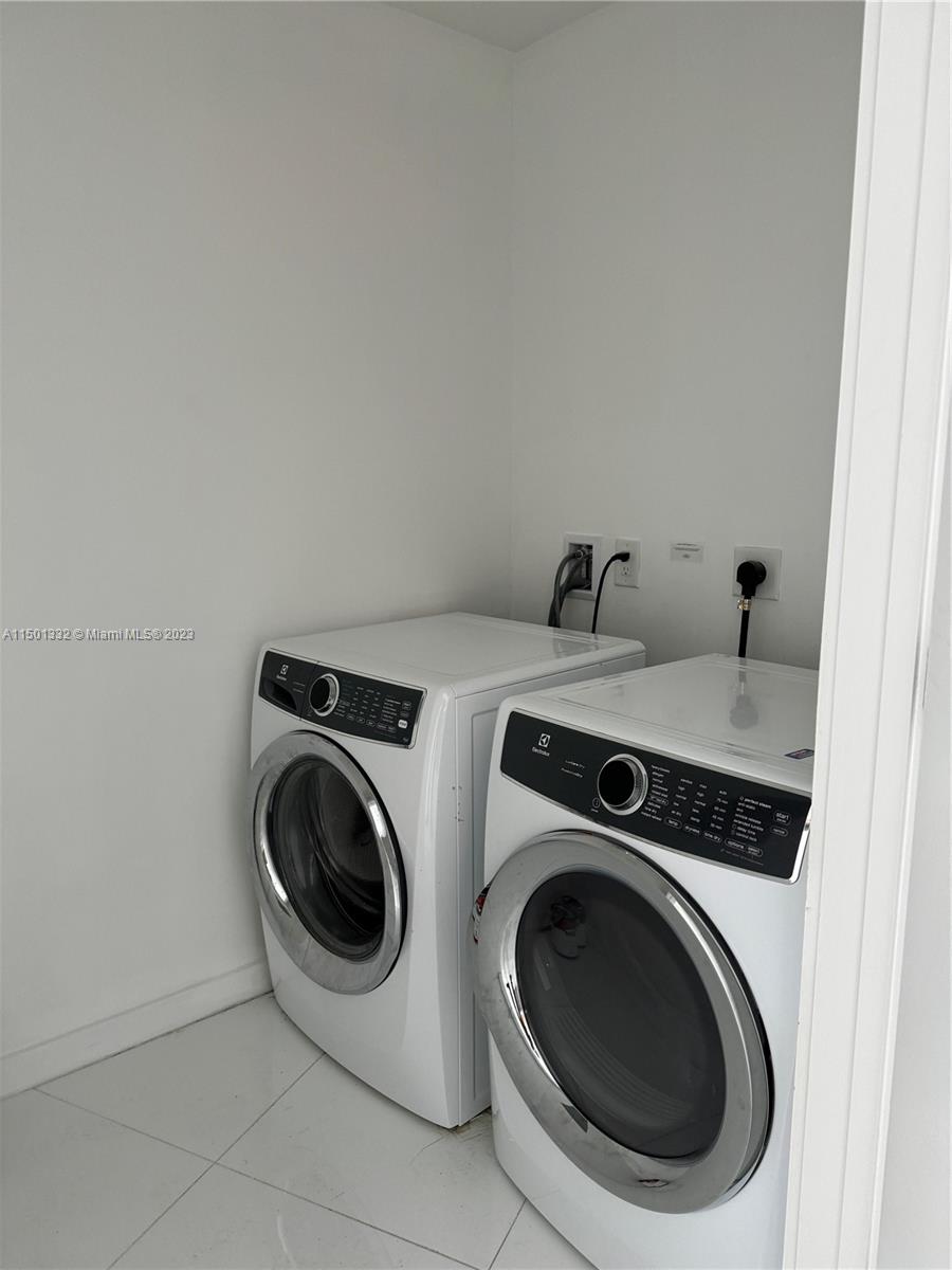 851 NE 1st Ave 1909, Miami, Florida 33132, 2 Bedrooms Bedrooms, ,3 BathroomsBathrooms,Residential,For Sale,851 NE 1st Ave 1909,A11501332