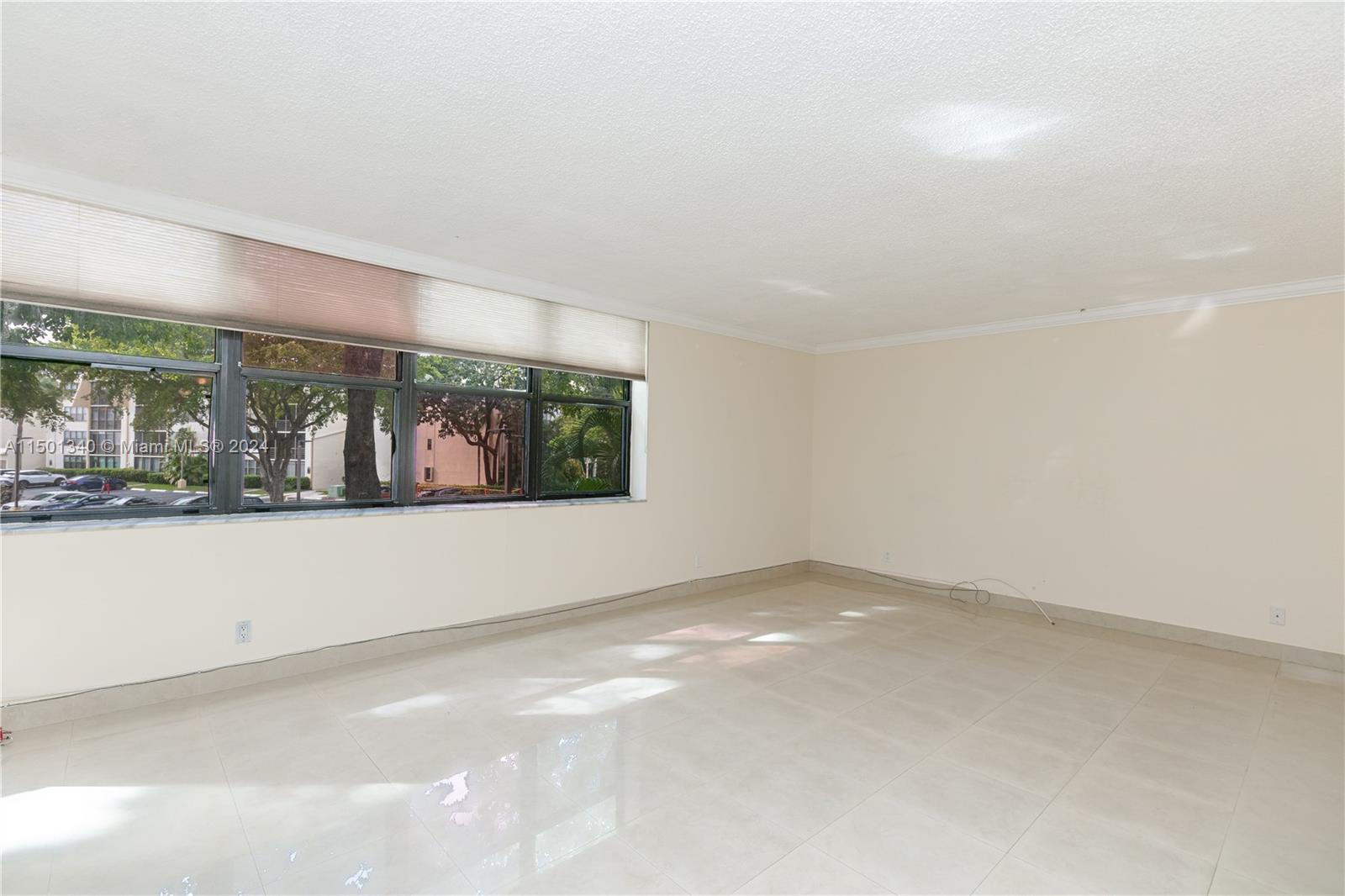 20441 NE 30th Ave 206-9, Aventura, Florida 33180, 3 Bedrooms Bedrooms, 5 Rooms Rooms,2 BathroomsBathrooms,Residential,For Sale,20441 NE 30th Ave 206-9,A11501340