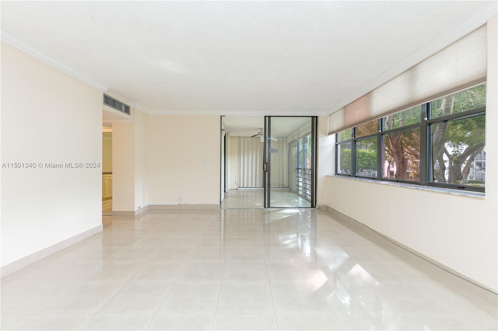20441 NE 30th Ave 206-9, Aventura, Florida 33180, 3 Bedrooms Bedrooms, 5 Rooms Rooms,2 BathroomsBathrooms,Residential,For Sale,20441 NE 30th Ave 206-9,A11501340