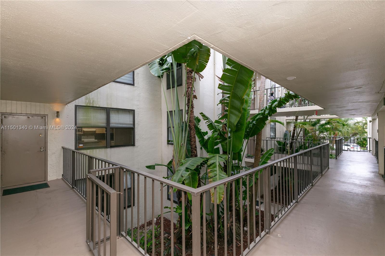 20441 NE 30th Ave 206-9, Aventura, Florida 33180, 3 Bedrooms Bedrooms, 5 Rooms Rooms,2 BathroomsBathrooms,Residential,For Sale,20441 NE 30th Ave 206-9,A11501340