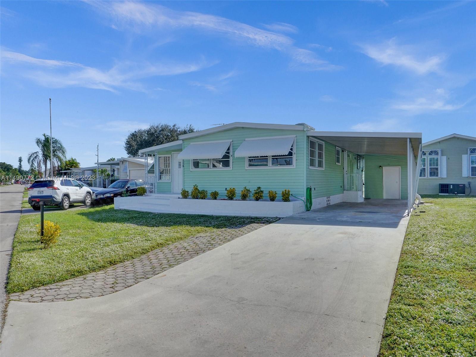 8710 SW 22nd St  For Sale A11490772, FL