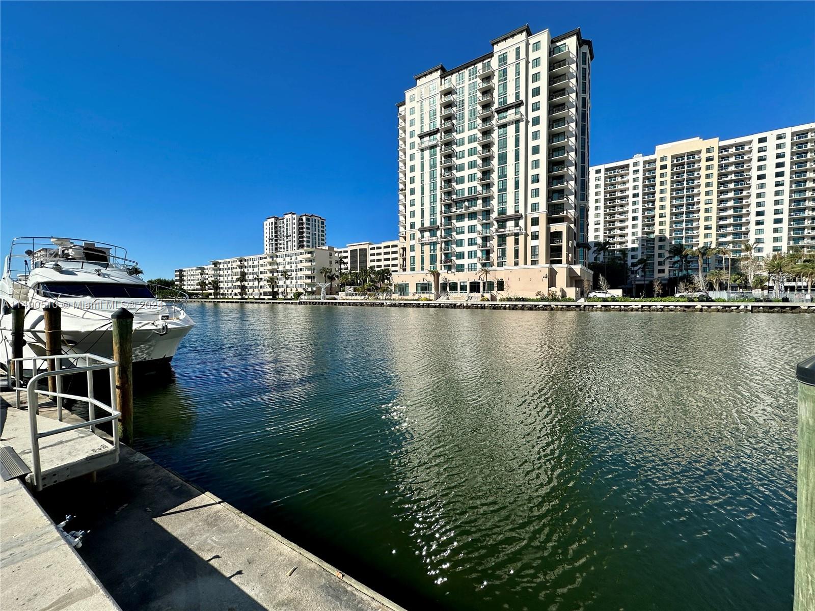 500 Bayview Dr, Sunny Isles Beach, FL, 33160 United States, 2 Bedrooms Bedrooms, ,2 BathroomsBathrooms,Residential,For Sale,Bayview Dr,A11490510