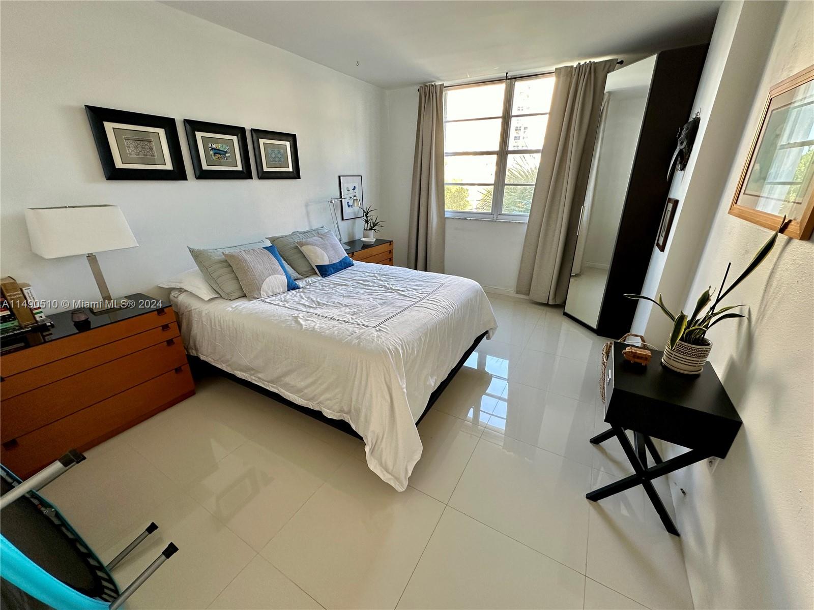 500 Bayview Dr, Sunny Isles Beach, FL, 33160 United States, 2 Bedrooms Bedrooms, ,2 BathroomsBathrooms,Residential,For Sale,Bayview Dr,A11490510