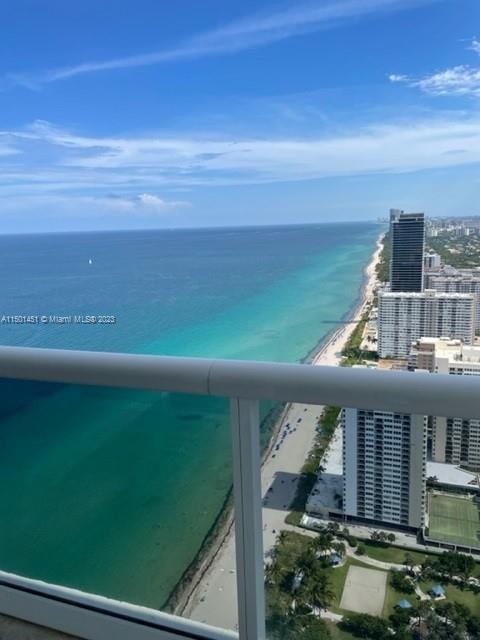 1830 S OCEAN DR 5003, Hallandale Beach, Florida 33009, 3 Bedrooms Bedrooms, ,3 BathroomsBathrooms,Residentiallease,For Rent,1830 S OCEAN DR 5003,A11501451