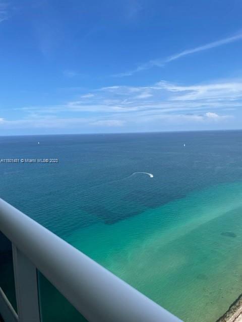 1830 S OCEAN DR 5003, Hallandale Beach, Florida 33009, 3 Bedrooms Bedrooms, ,3 BathroomsBathrooms,Residentiallease,For Rent,1830 S OCEAN DR 5003,A11501451