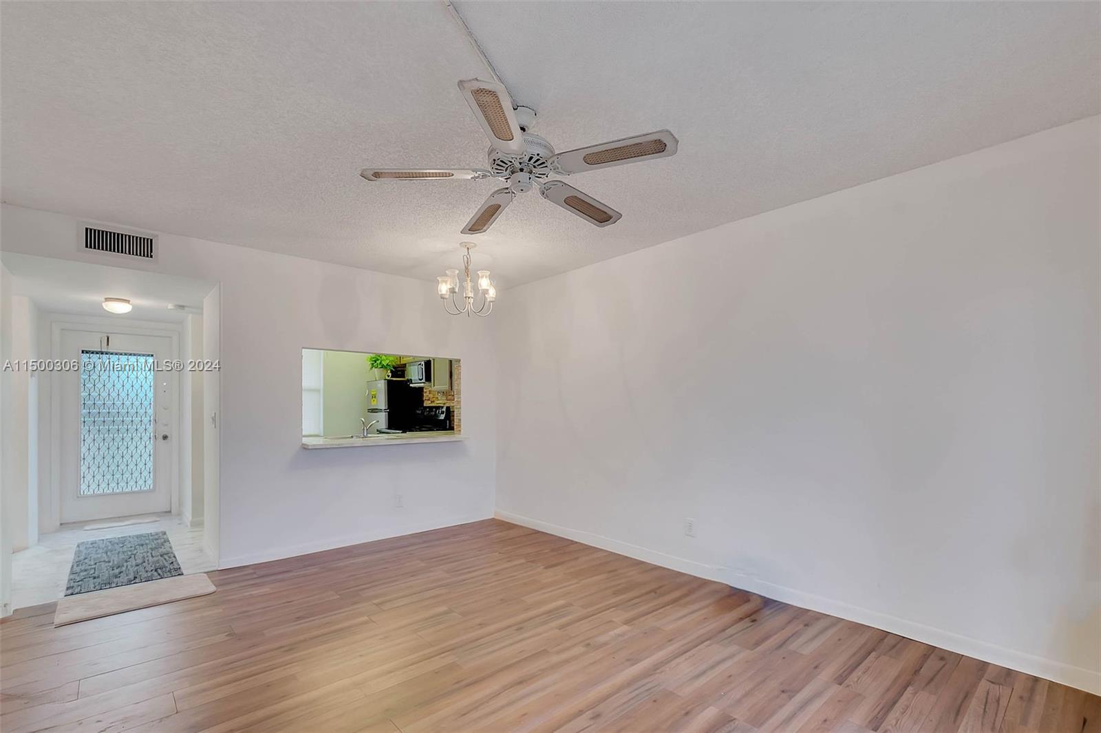 2711 104th Ave, Sunrise, FL, 33322 United States, 1 Bedroom Bedrooms, ,1 BathroomBathrooms,Residential,For Sale,104th Ave,A11500306