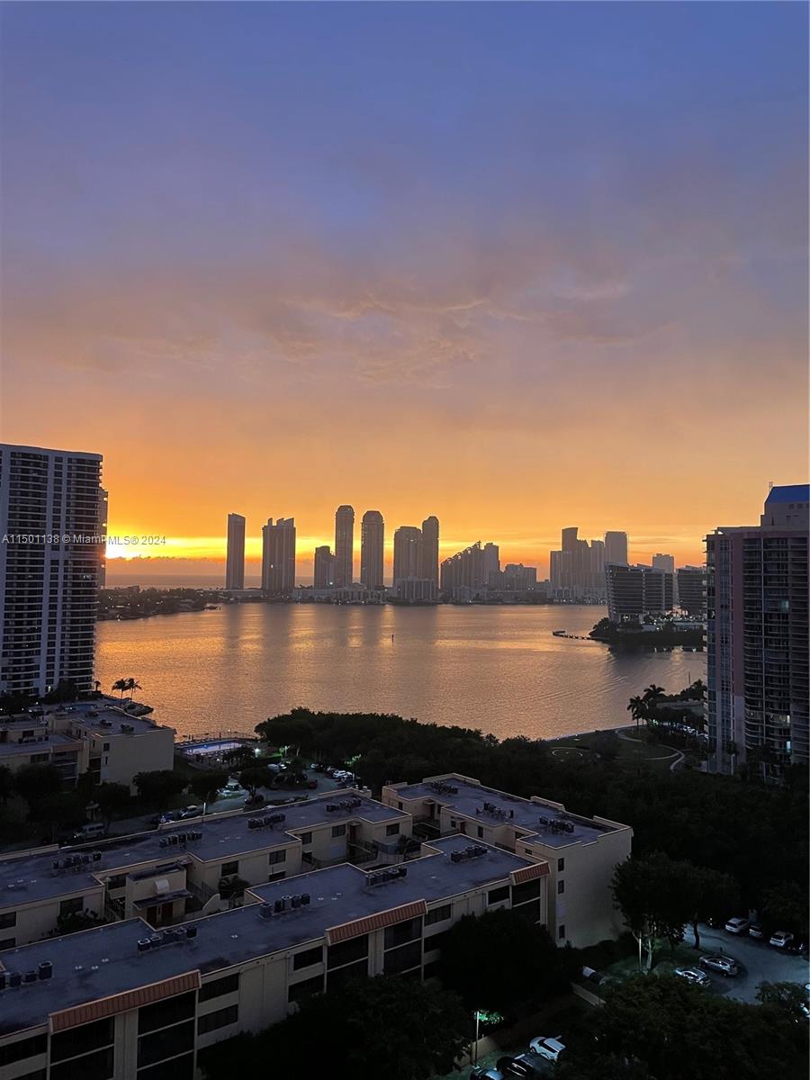 3300 NE 192nd St 1915, Aventura, Florida 33180, 1 Bedroom Bedrooms, ,2 BathroomsBathrooms,Residential,For Sale,3300 NE 192nd St 1915,A11501138