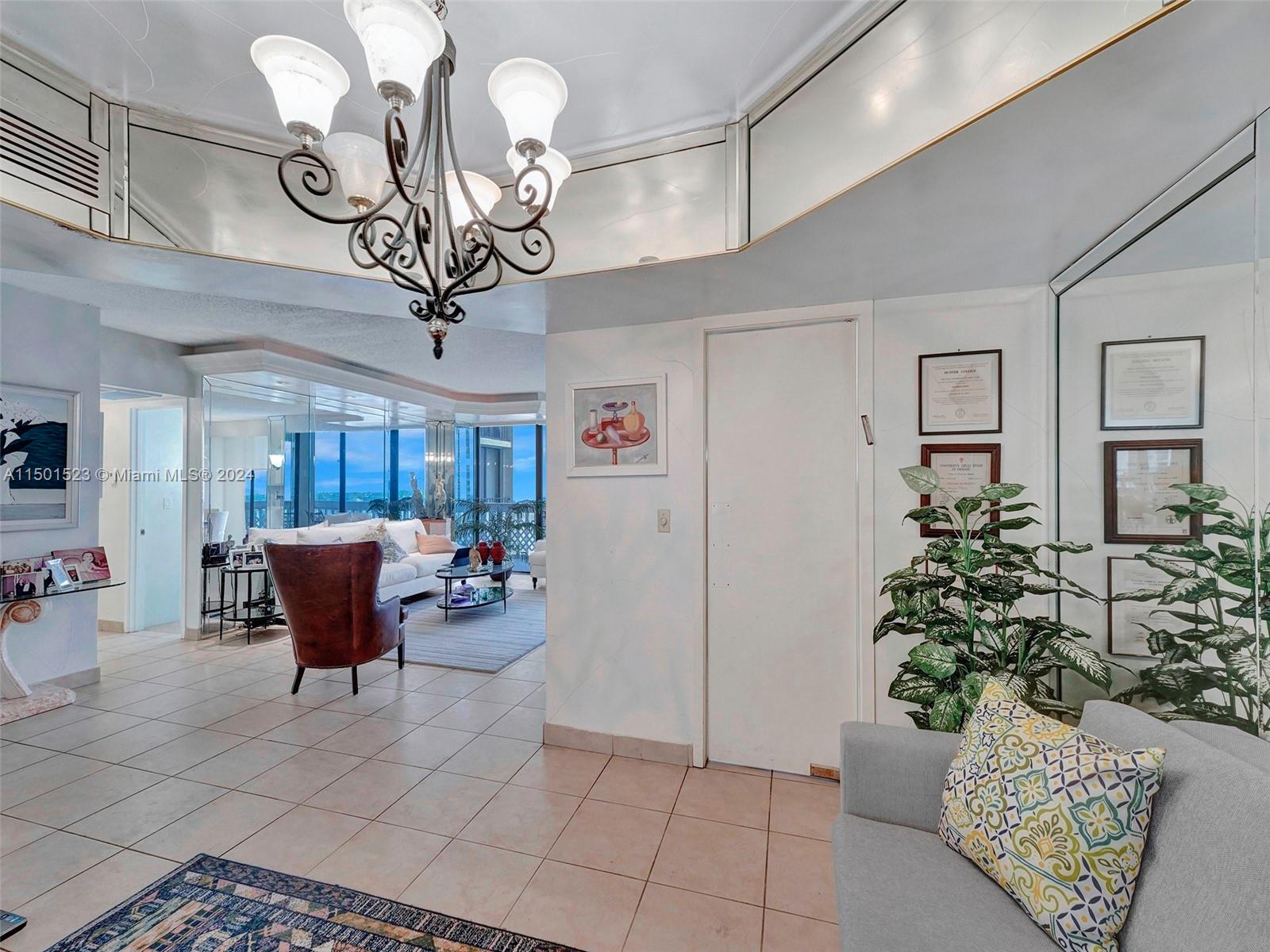 19355 Turnberry Way 8L, Aventura, Florida 33180, 3 Bedrooms Bedrooms, ,2 BathroomsBathrooms,Residential,For Sale,19355 Turnberry Way 8L,A11501523