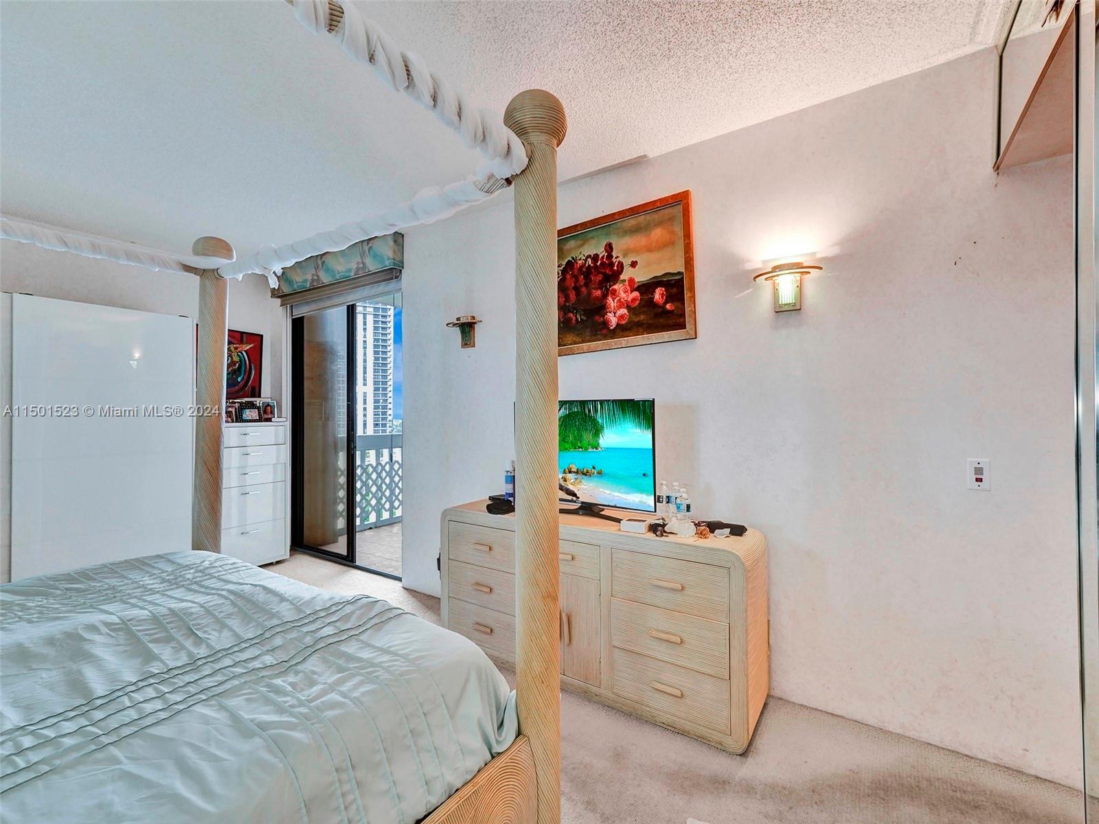 19355 Turnberry Way 8L, Aventura, Florida 33180, 3 Bedrooms Bedrooms, ,2 BathroomsBathrooms,Residential,For Sale,19355 Turnberry Way 8L,A11501523