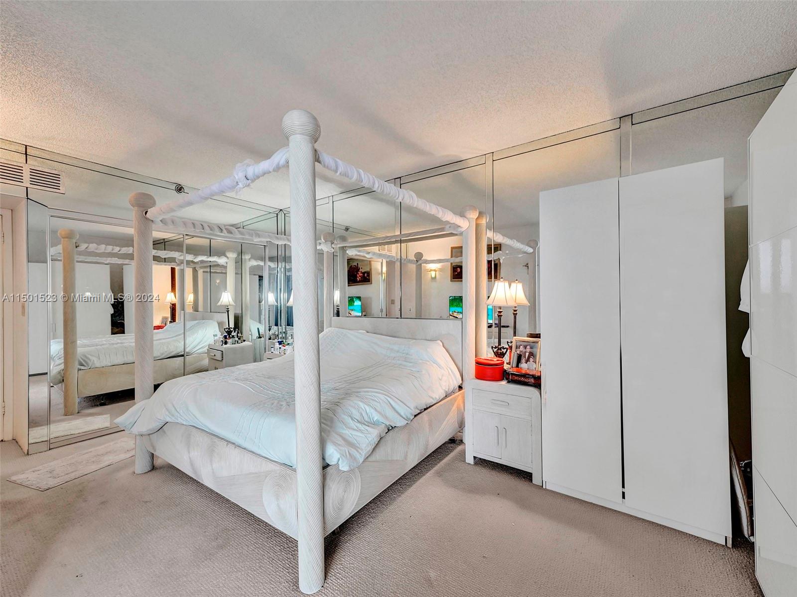 19355 Turnberry Way 8L, Aventura, Florida 33180, 3 Bedrooms Bedrooms, ,2 BathroomsBathrooms,Residential,For Sale,19355 Turnberry Way 8L,A11501523
