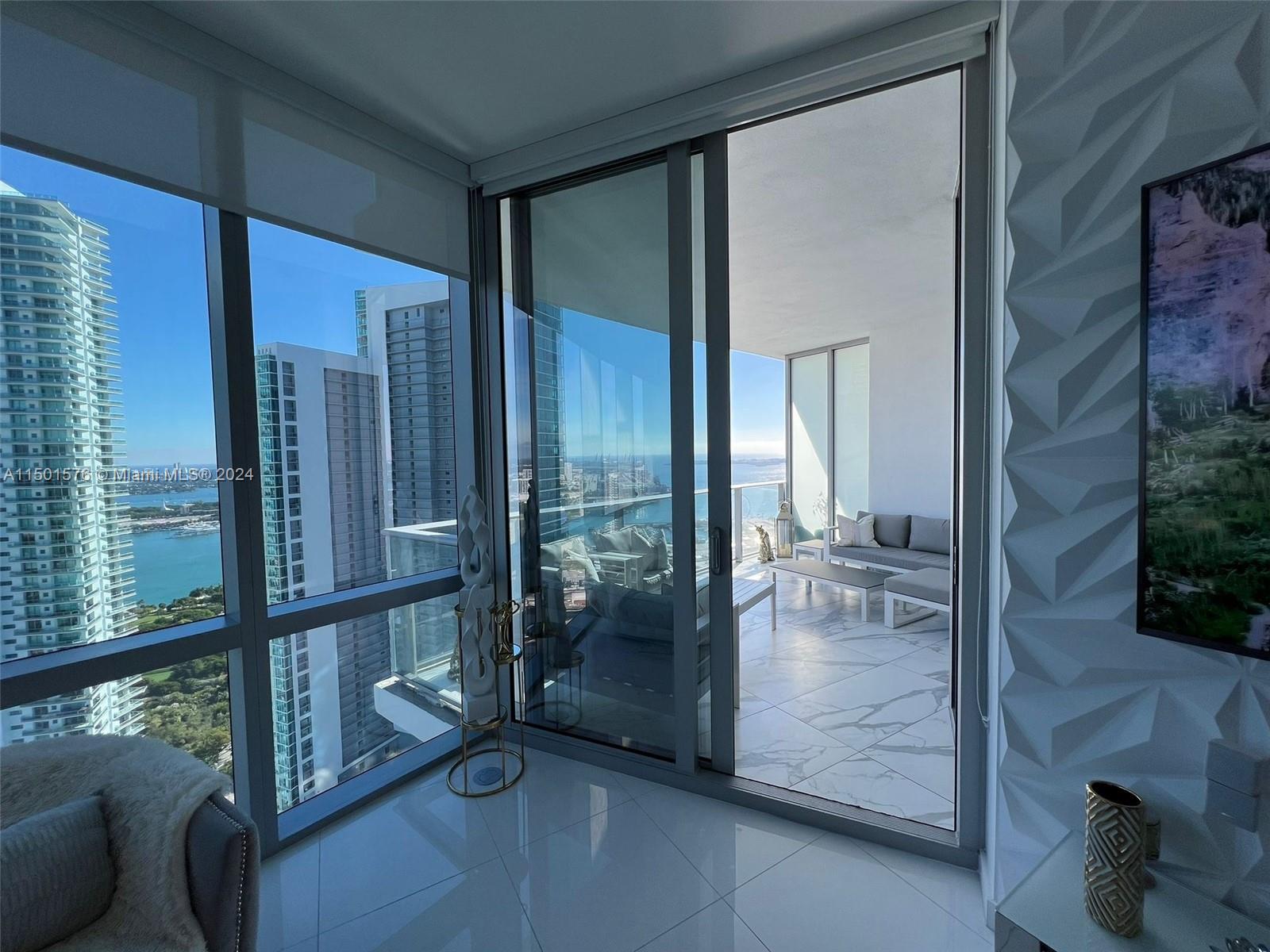 851 NE 1st Ave 3903, Miami, Florida 33132, 2 Bedrooms Bedrooms, ,3 BathroomsBathrooms,Residentiallease,For Rent,851 NE 1st Ave 3903,A11501576