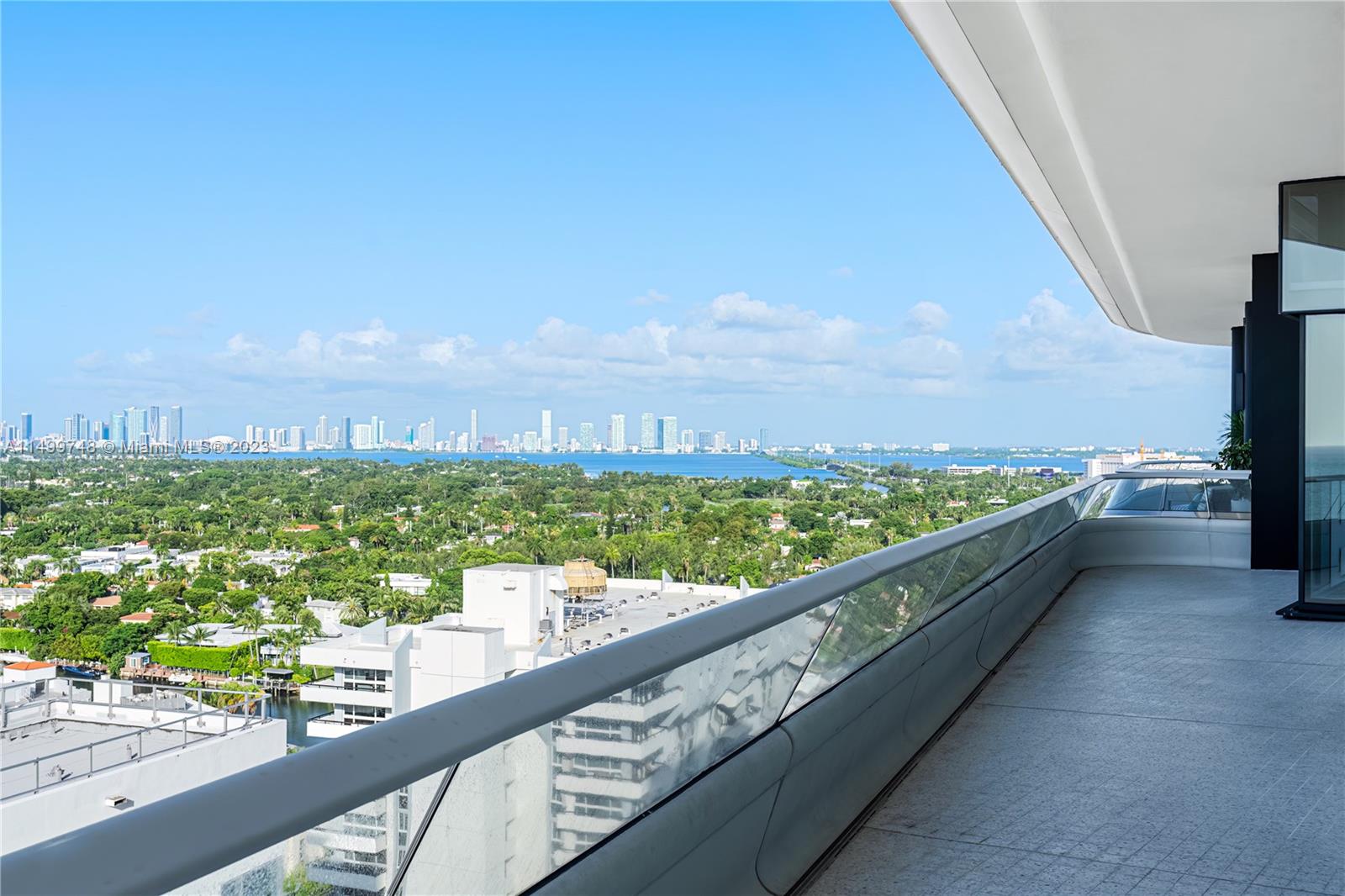 3315 Collins Ave PH-A, Miami Beach, FL 33140, 6 Bedrooms Bedrooms, ,6 BathroomsBathrooms,Residential,For Sale,Collins Ave,A11499748