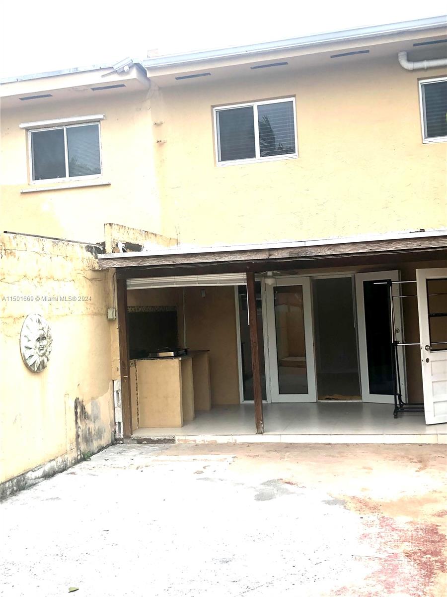 9633 SW 20th Ter 9633, Miami, Florida 33165, 3 Bedrooms Bedrooms, ,2 BathroomsBathrooms,Residential,For Sale,9633 SW 20th Ter 9633,A11501669