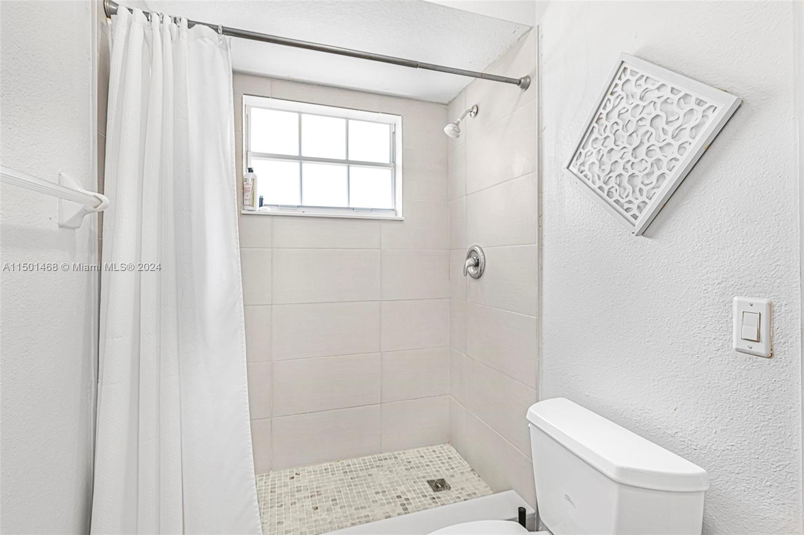 16032 SW 101st Ter, Miami, Florida 33196, 4 Bedrooms Bedrooms, ,3 BathroomsBathrooms,Residential,For Sale,16032 SW 101st Ter,A11501468