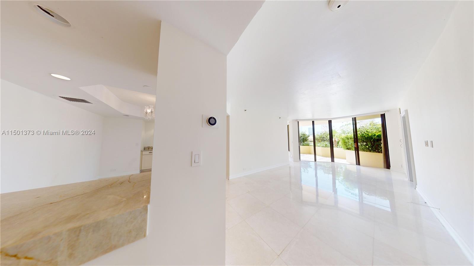 20191 E Country Club Dr 408, Aventura, Florida 33180, 2 Bedrooms Bedrooms, ,2 BathroomsBathrooms,Residential,For Sale,20191 E Country Club Dr 408,A11501373