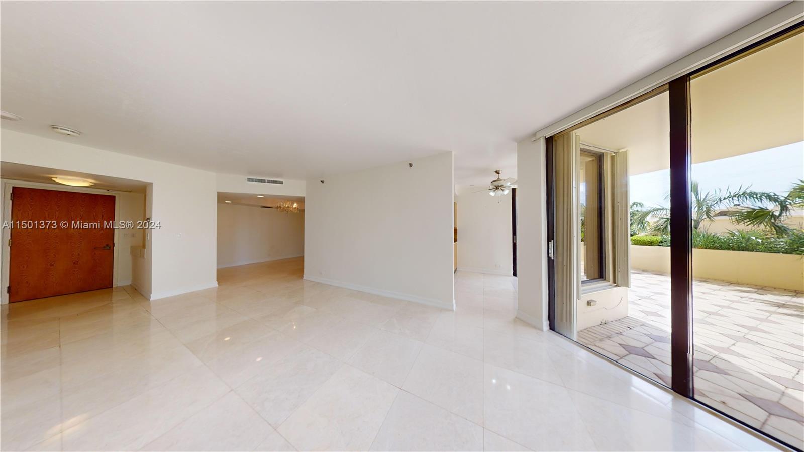 20191 E Country Club Dr 408, Aventura, Florida 33180, 2 Bedrooms Bedrooms, ,2 BathroomsBathrooms,Residential,For Sale,20191 E Country Club Dr 408,A11501373
