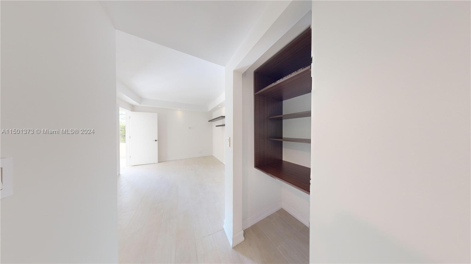 20191 E Country Club Dr 408, Aventura, Florida 33180, 2 Bedrooms Bedrooms, ,2 BathroomsBathrooms,Residential,For Sale,20191 E Country Club Dr 408,A11501373