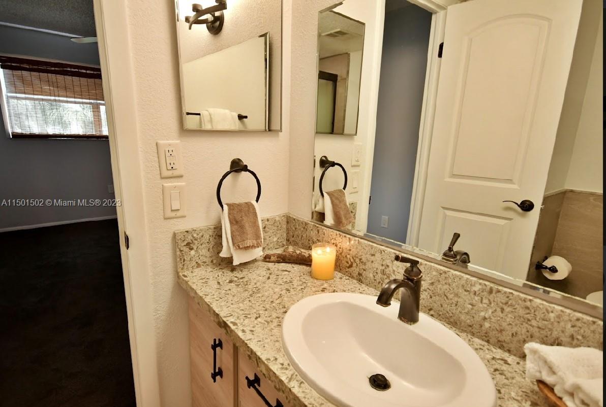 Master/Primary Bathroom