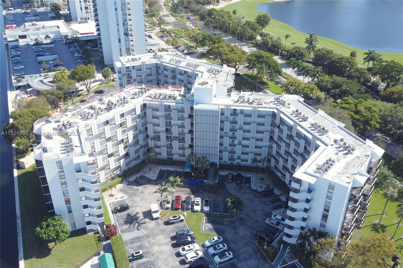 3475 Country Club Dr, Aventura, FL, 33180 United States, 2 Bedrooms Bedrooms, ,2 BathroomsBathrooms,Residential,For Sale,Country Club Dr,A11501795