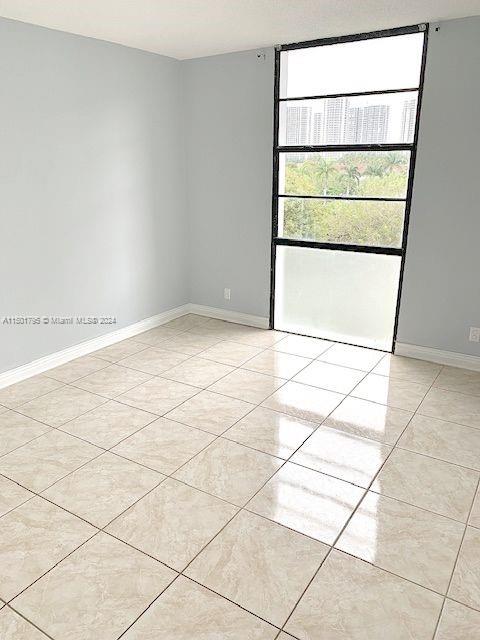 3475 Country Club Dr, Aventura, FL, 33180 United States, 2 Bedrooms Bedrooms, ,2 BathroomsBathrooms,Residential,For Sale,Country Club Dr,A11501795