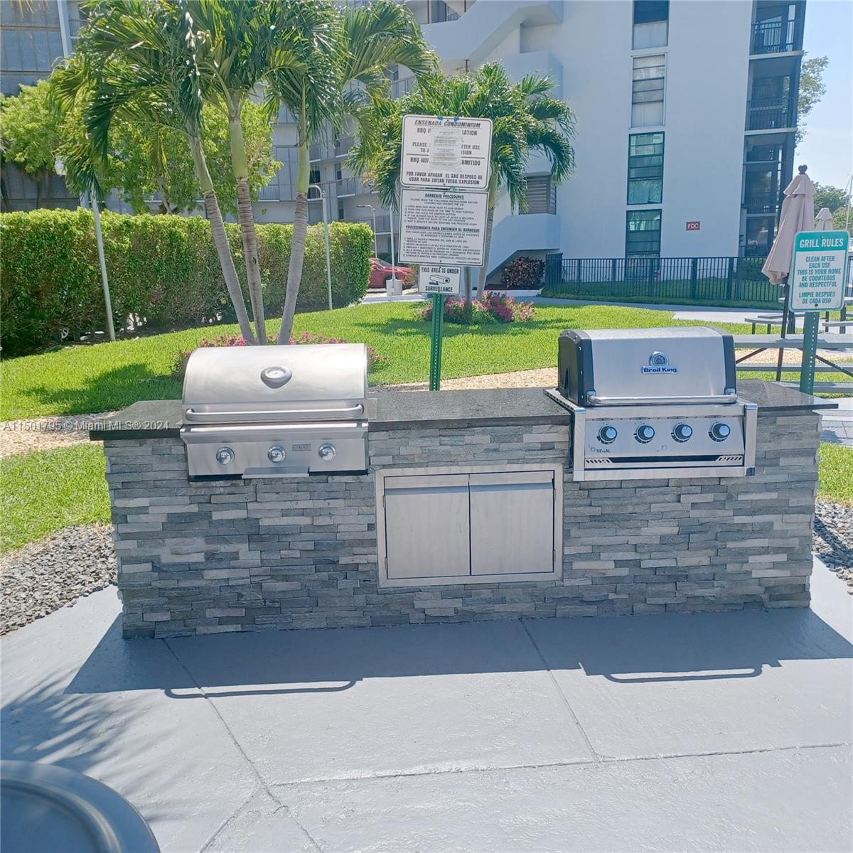 3475 N Country Club Dr 615, Aventura, Florida 33180, 2 Bedrooms Bedrooms, ,2 BathroomsBathrooms,Residential,For Sale,3475 N Country Club Dr 615,A11501795