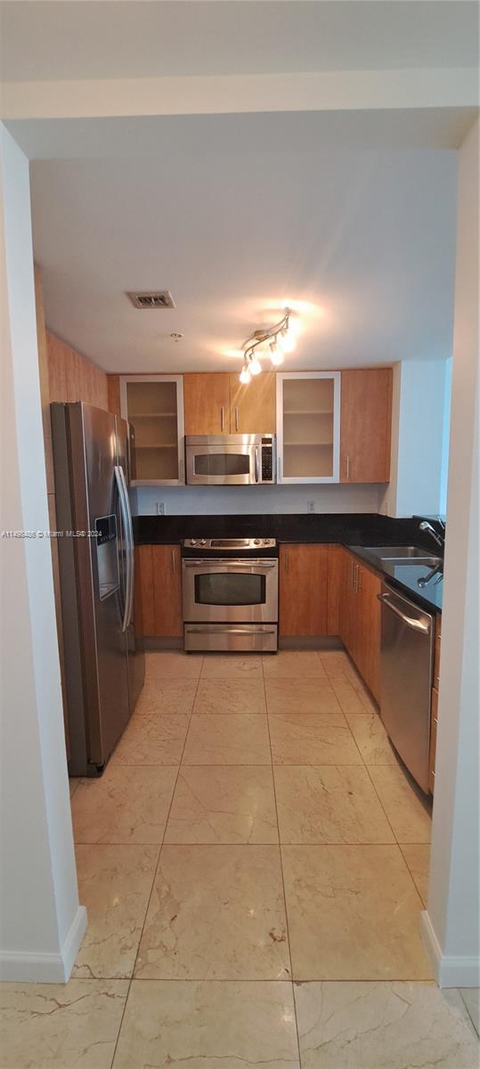 7900 Harbor Island Dr 522, North Bay Village, Florida 33141, 1 Bedroom Bedrooms, ,1 BathroomBathrooms,Residential,For Sale,7900 Harbor Island Dr 522,A11498486