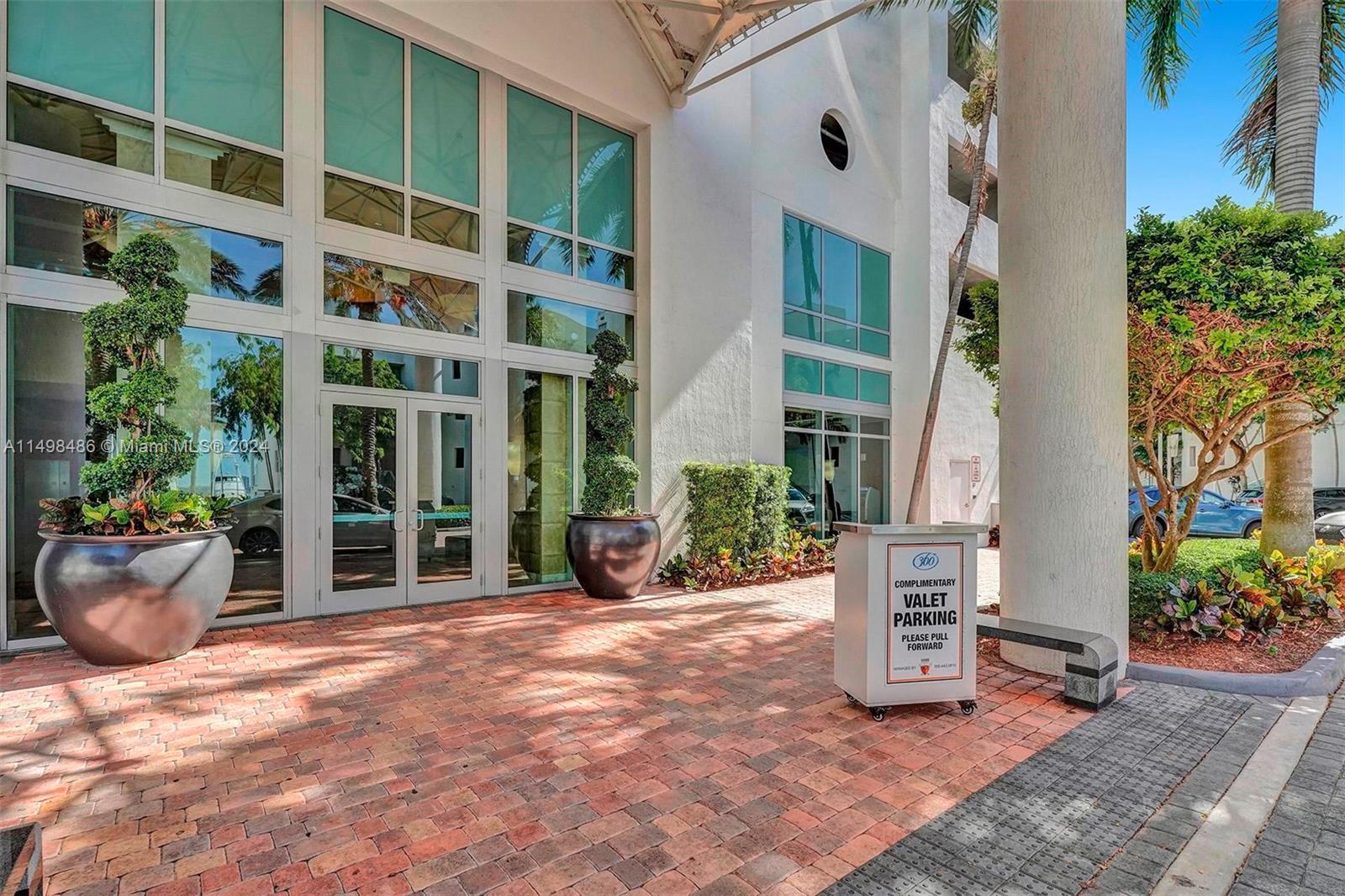 7900 Harbor Island Dr 522, North Bay Village, Florida 33141, 1 Bedroom Bedrooms, ,1 BathroomBathrooms,Residential,For Sale,7900 Harbor Island Dr 522,A11498486