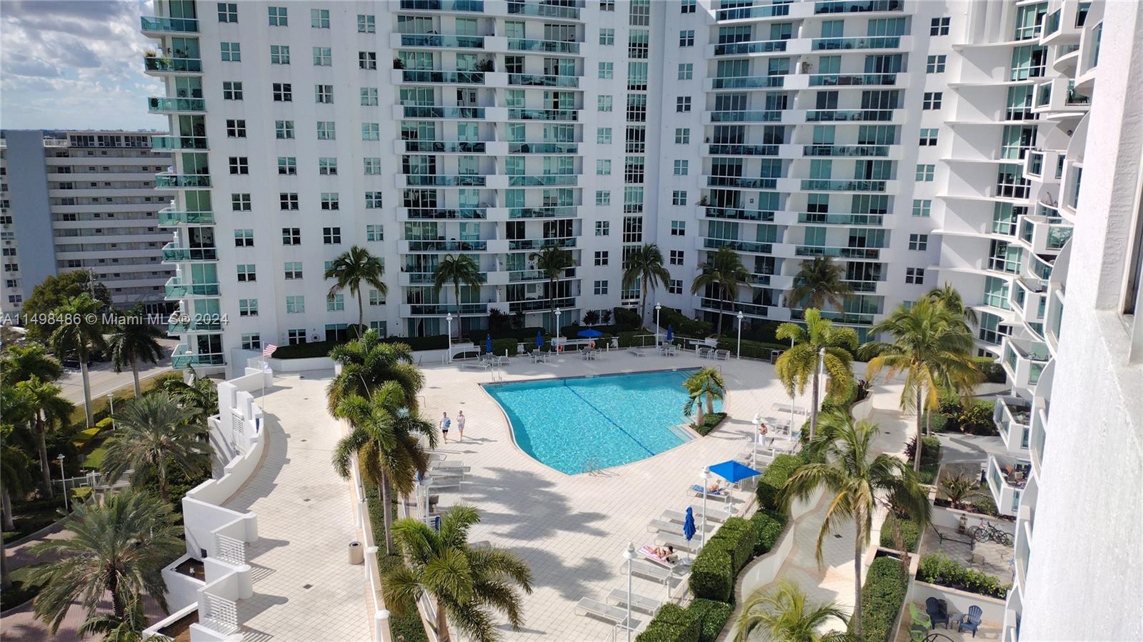 7900 Harbor Island Dr 522, North Bay Village, Florida 33141, 1 Bedroom Bedrooms, ,1 BathroomBathrooms,Residential,For Sale,7900 Harbor Island Dr 522,A11498486