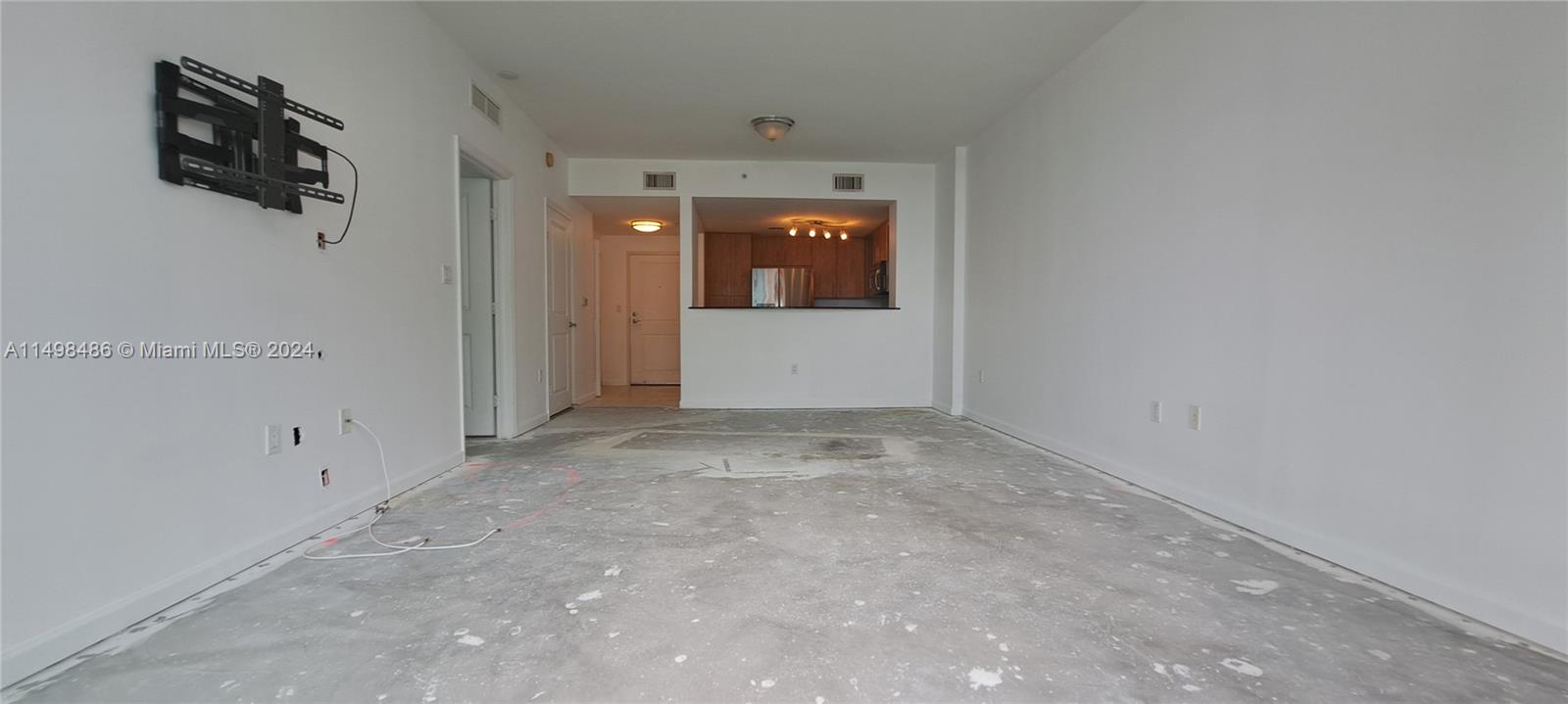 7900 Harbor Island Dr 522, North Bay Village, Florida 33141, 1 Bedroom Bedrooms, ,1 BathroomBathrooms,Residential,For Sale,7900 Harbor Island Dr 522,A11498486