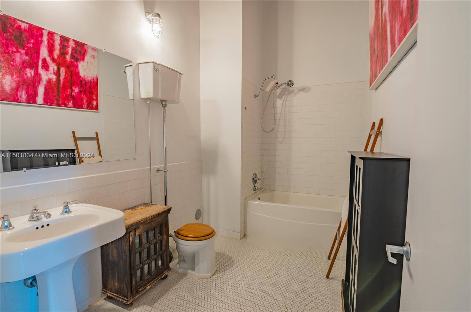 1749 NE Miami Ct 207A, Miami, Florida 33132, 1 Bedroom Bedrooms, ,1 BathroomBathrooms,Residentiallease,For Rent,1749 NE Miami Ct 207A,A11501834