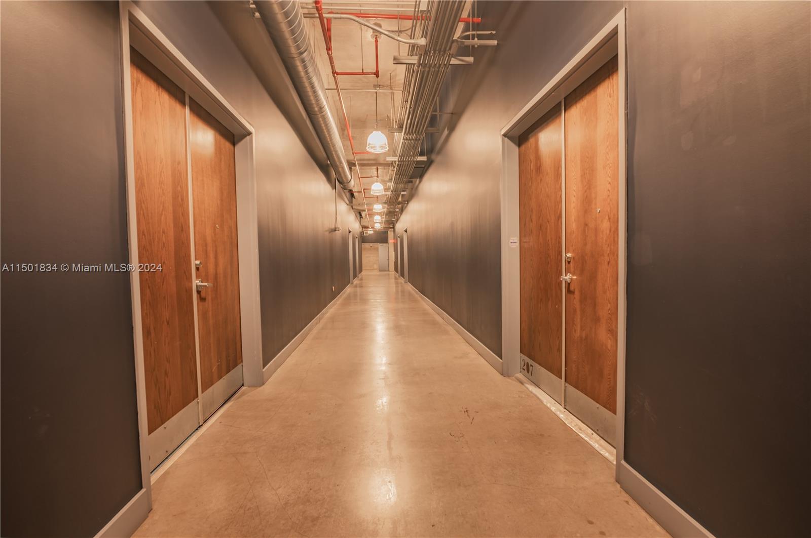 1749 NE Miami Ct 207A, Miami, Florida 33132, 1 Bedroom Bedrooms, ,1 BathroomBathrooms,Residentiallease,For Rent,1749 NE Miami Ct 207A,A11501834