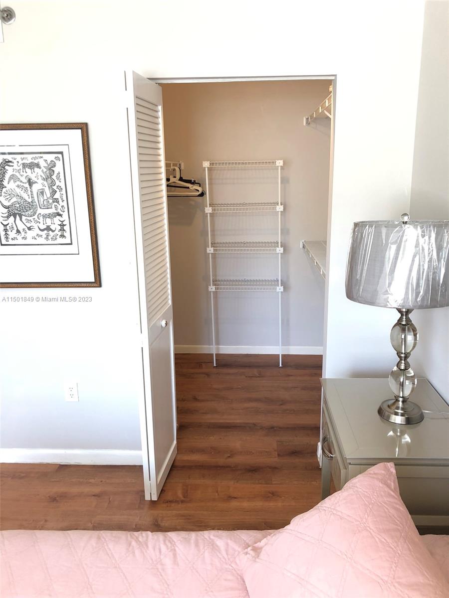 19901 E Country Club Dr 2206, Aventura, Florida 33180, 1 Bedroom Bedrooms, ,1 BathroomBathrooms,Residentiallease,For Rent,19901 E Country Club Dr 2206,A11501849