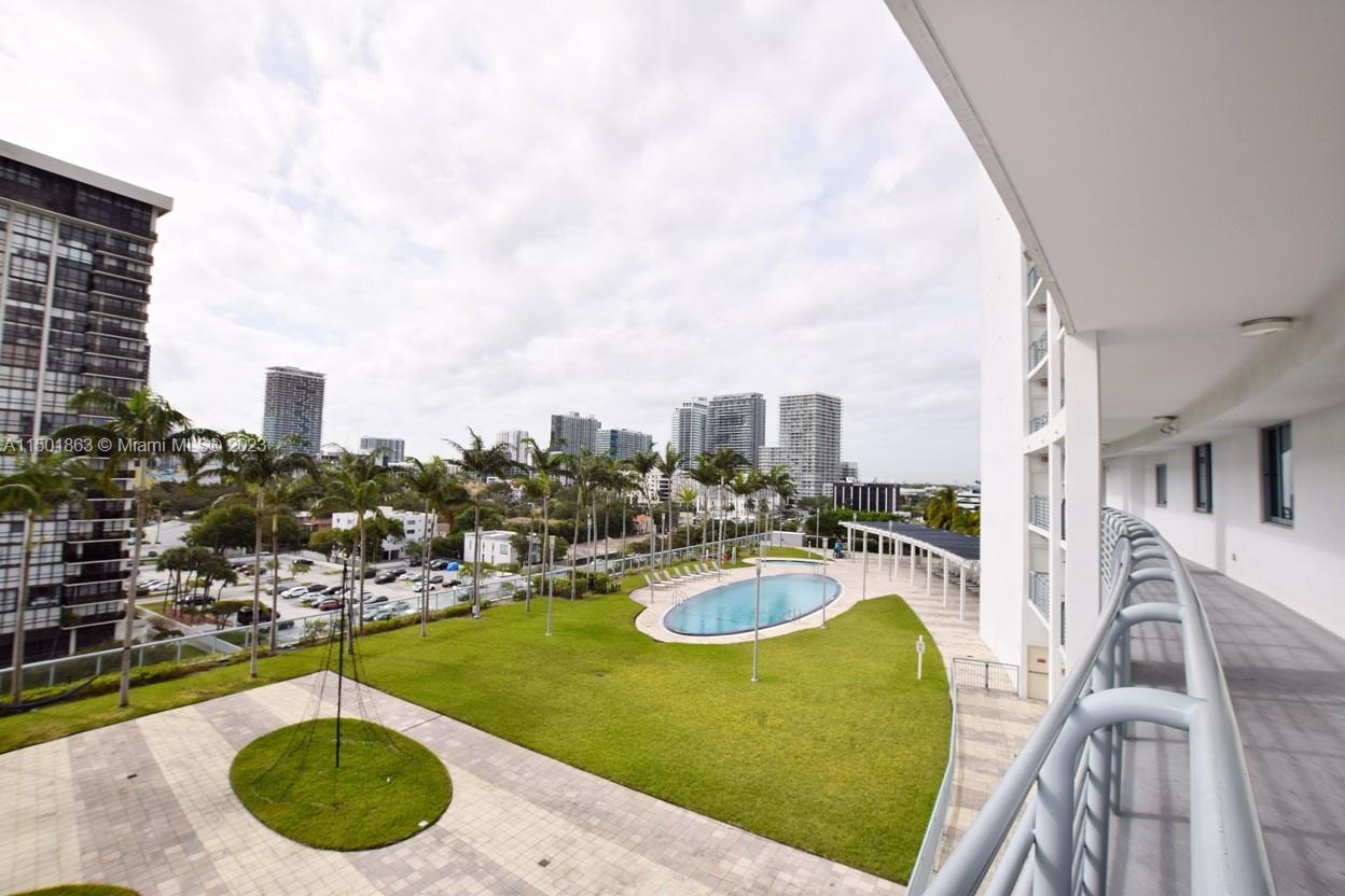 601 NE 36th St 804, Miami, Florida 33137, 2 Bedrooms Bedrooms, ,2 BathroomsBathrooms,Residential,For Sale,601 NE 36th St 804,A11501863