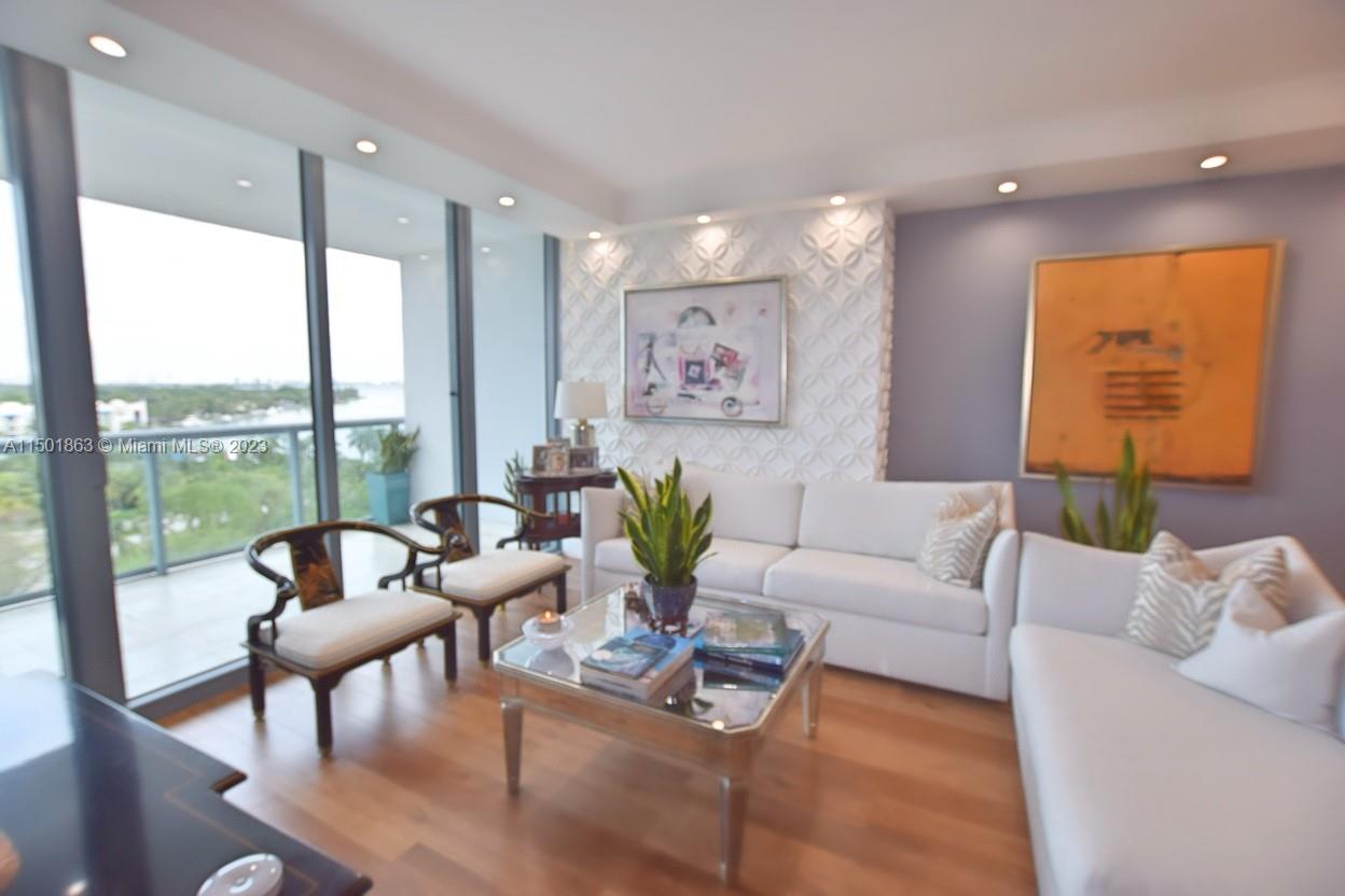601 NE 36th St 804, Miami, Florida 33137, 2 Bedrooms Bedrooms, ,2 BathroomsBathrooms,Residential,For Sale,601 NE 36th St 804,A11501863