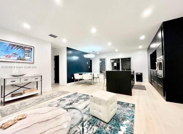 145 NW 40 St, Miami, Florida 33127, 5 Bedrooms Bedrooms, ,4 BathroomsBathrooms,Residentiallease,For Rent,145 NW 40 St,A11501882